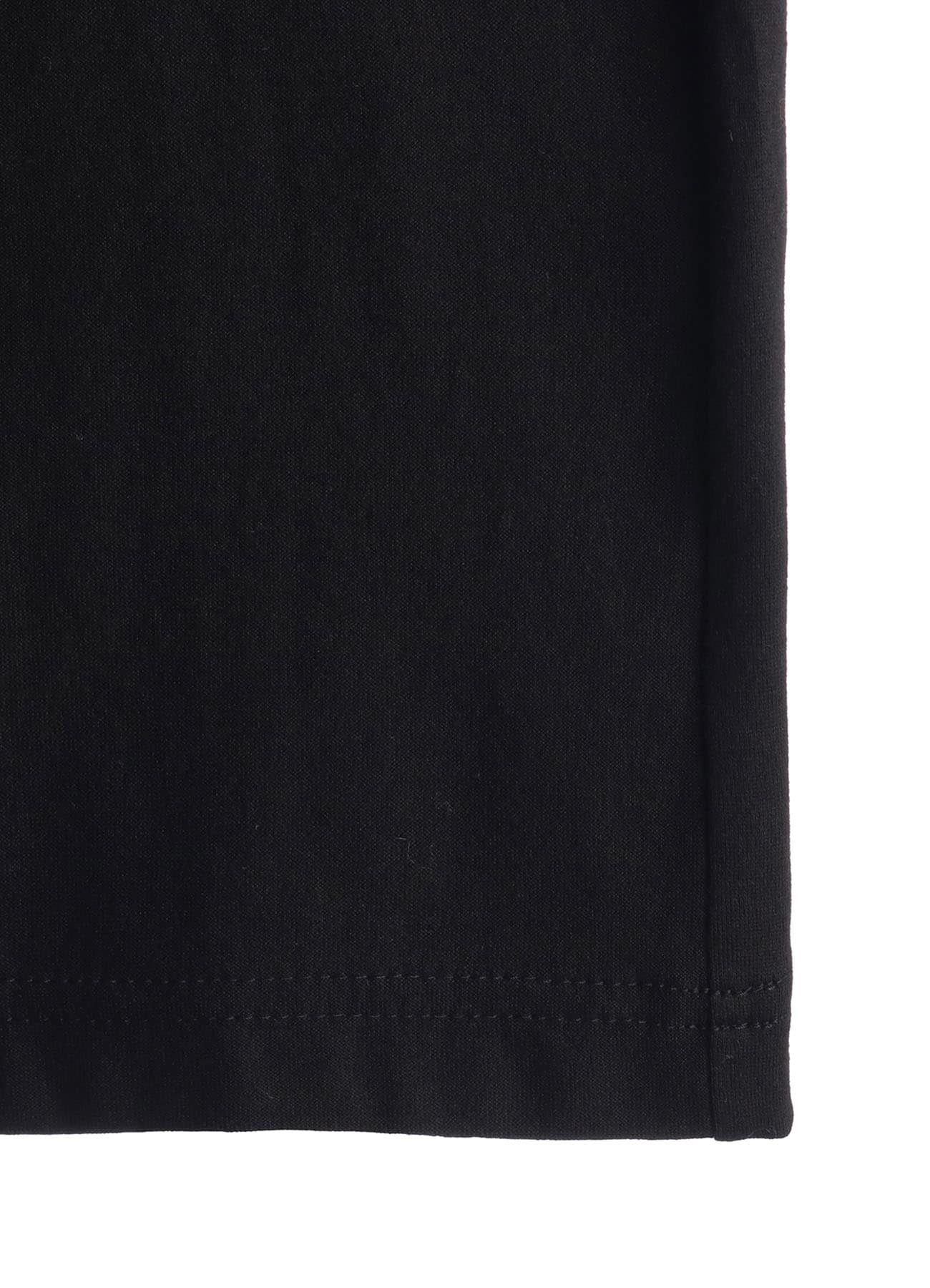 RANDOM STITCH EMBROIDERY SLEEVELESS TEE