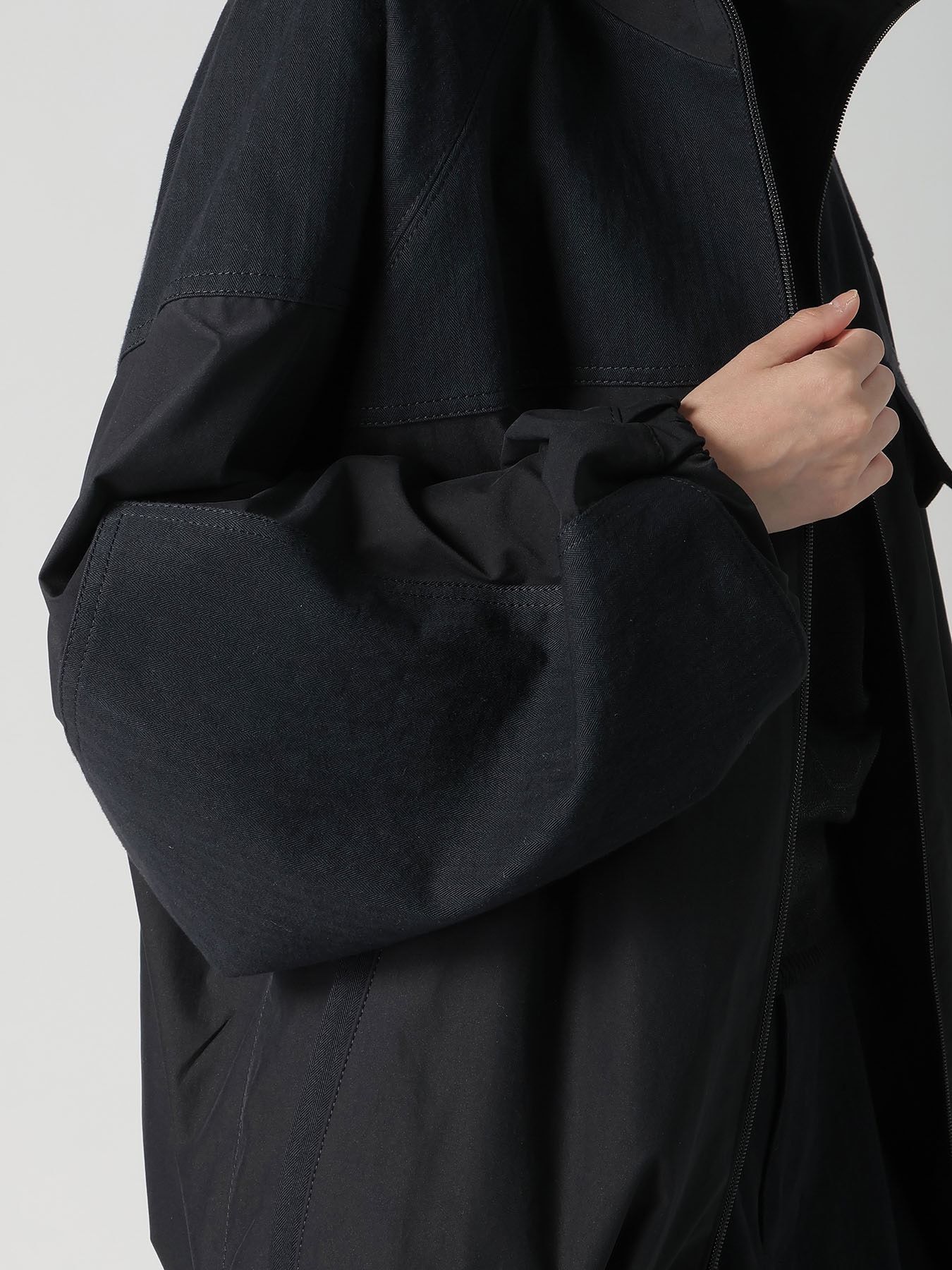 STRETCH TAFTA STAND COLLAR BLOUSON