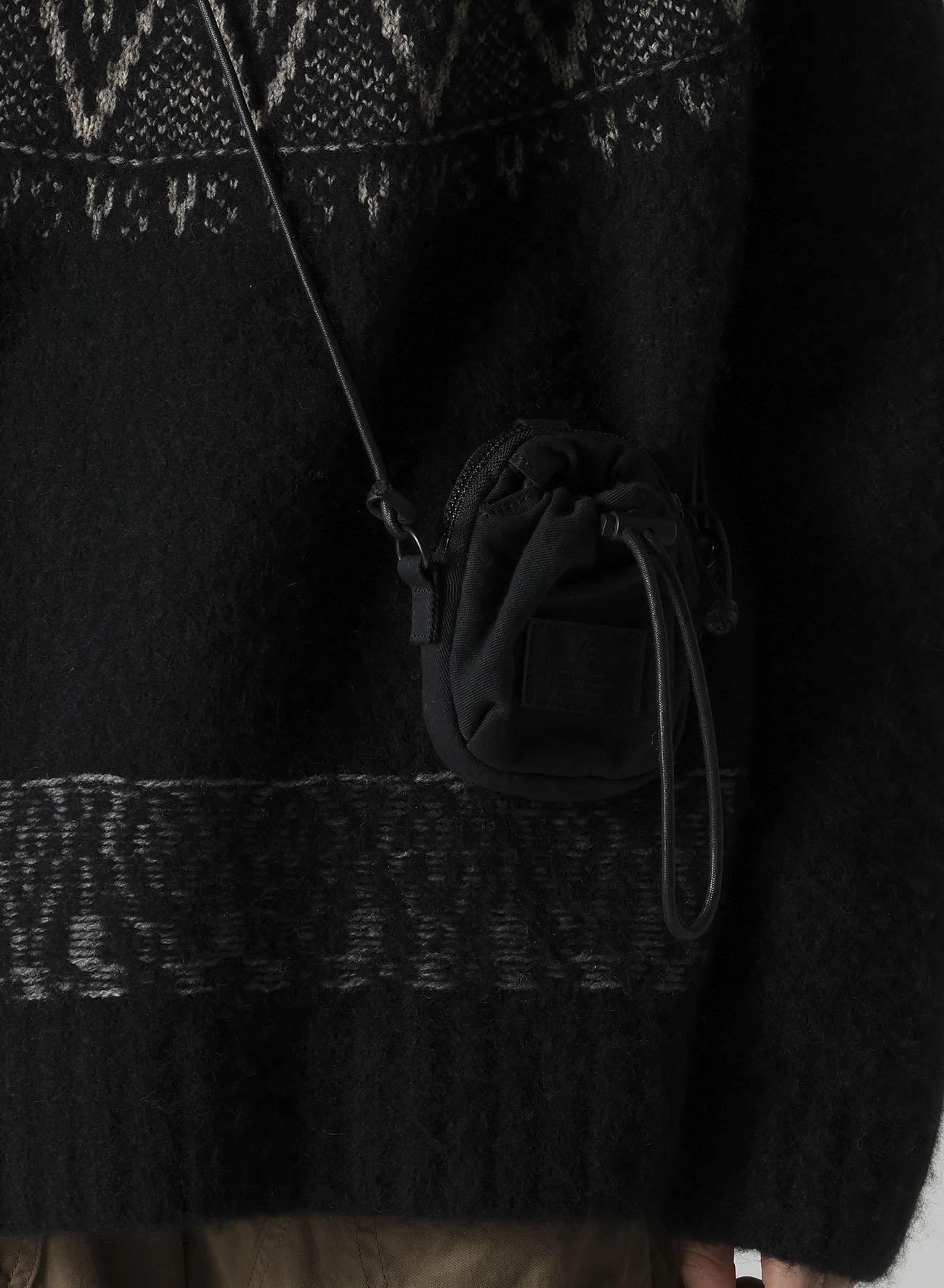 COTTON LINEN TWILL / LEATHER POUCH