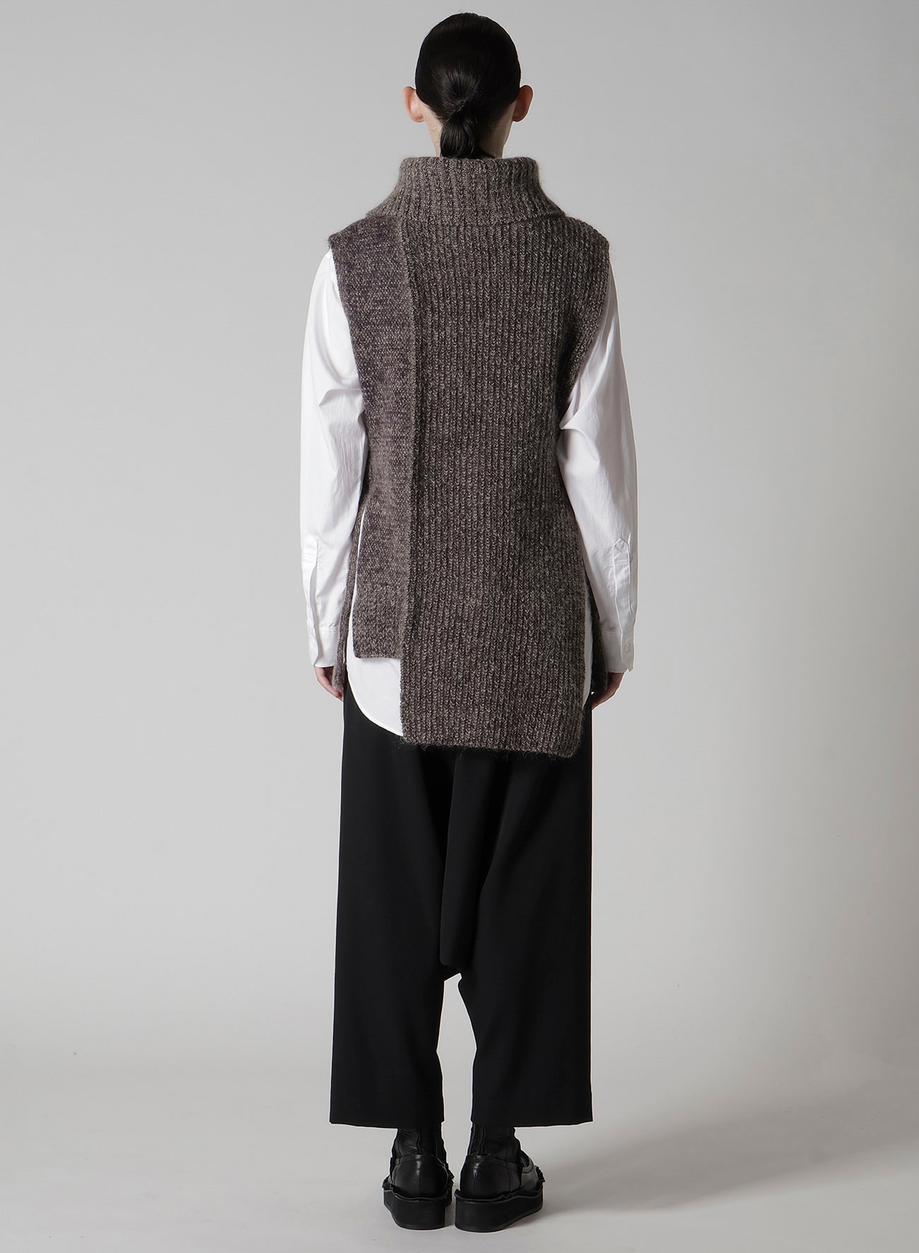 MOHAIR WOOL COMBINATION KNIT VEST