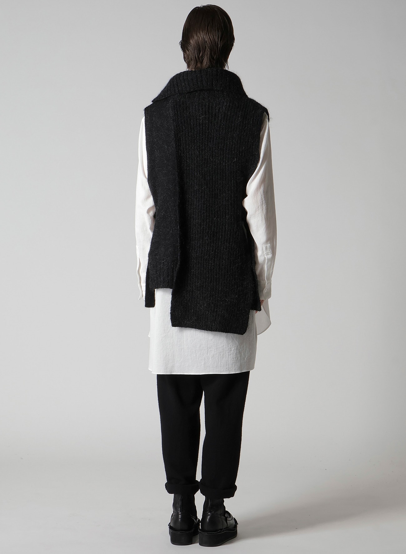 MOHAIR WOOL COMBINATION KNIT VEST