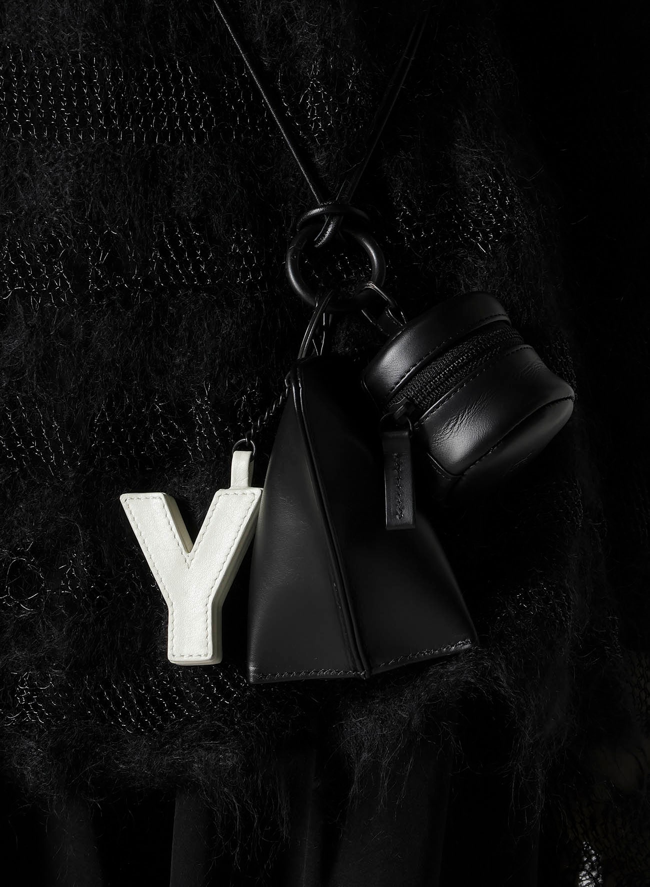 ヨッチ LEATHER BLOCK SHOULDER STRAP(FREE SIZE Black): Y's｜THE SHOP