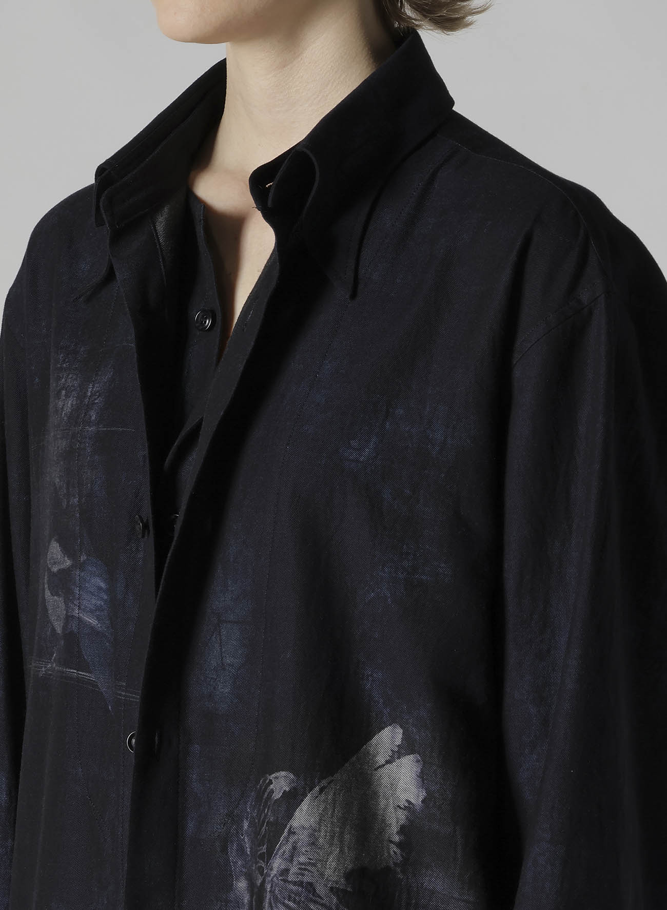 BIRD PRINT DENIM DOUBLE FRONT SHIRT