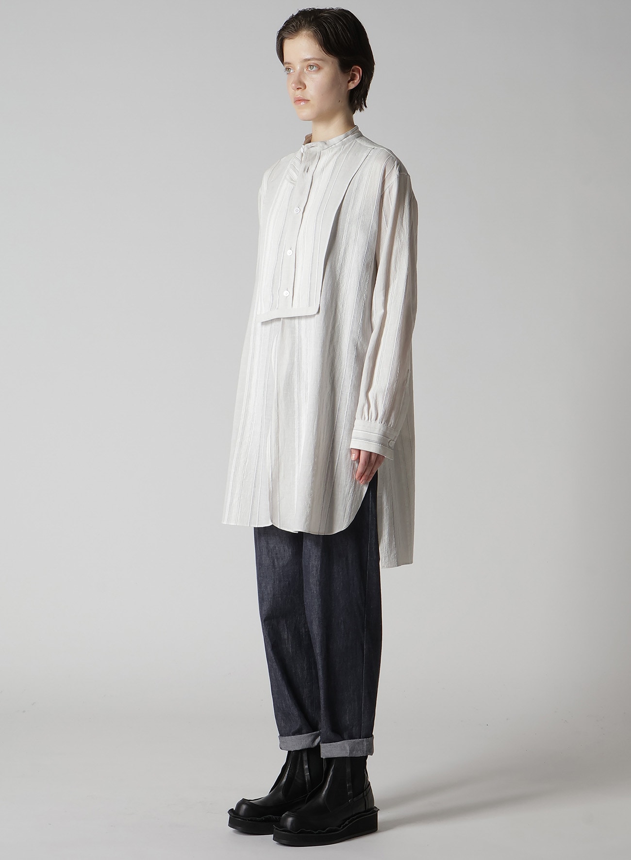 STRIPE SHRINK-FINISH FRONT CLOTH BLOUSE