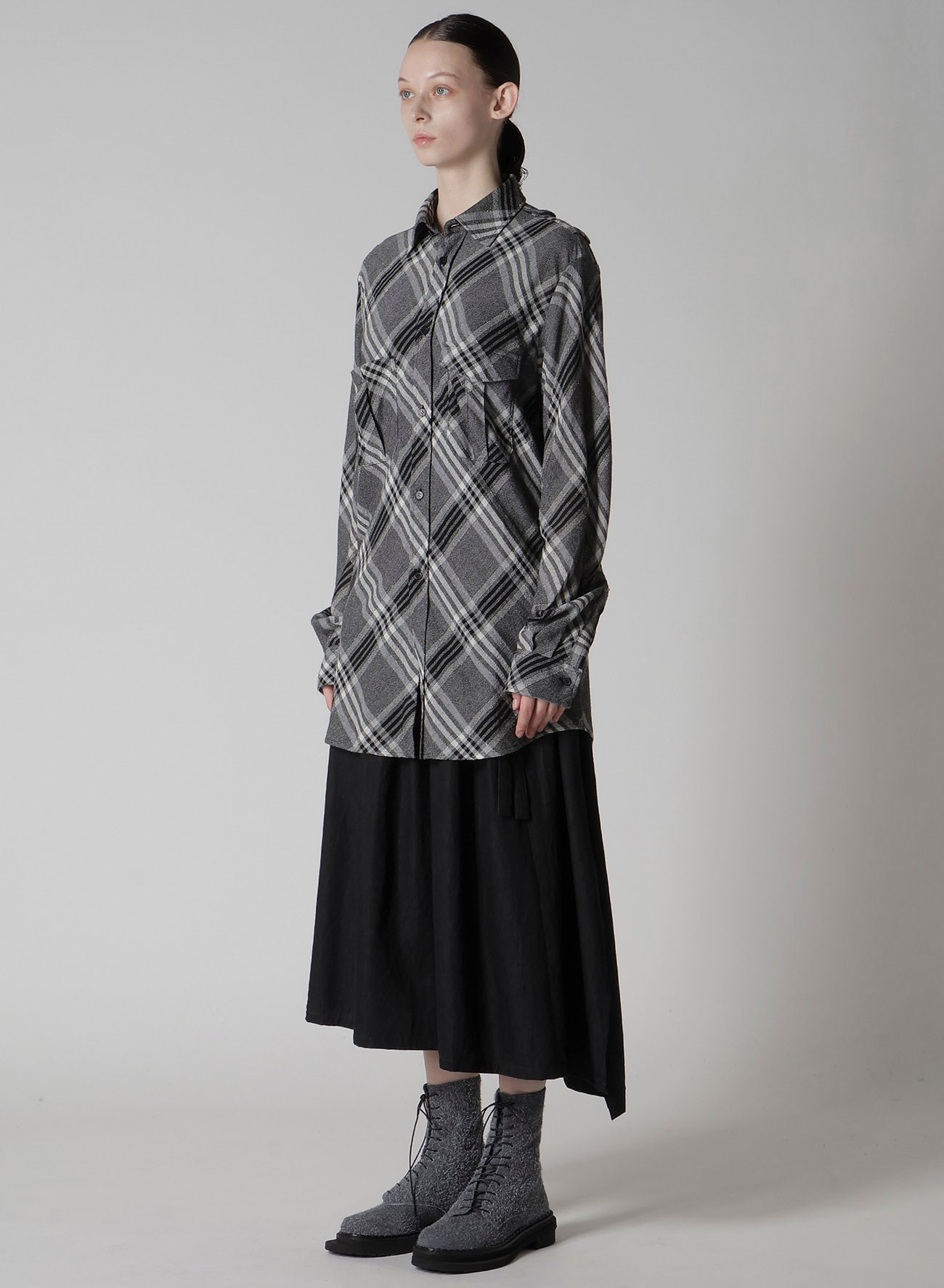 GAUZE PLAID SHOULDER LOOP BLOUSE