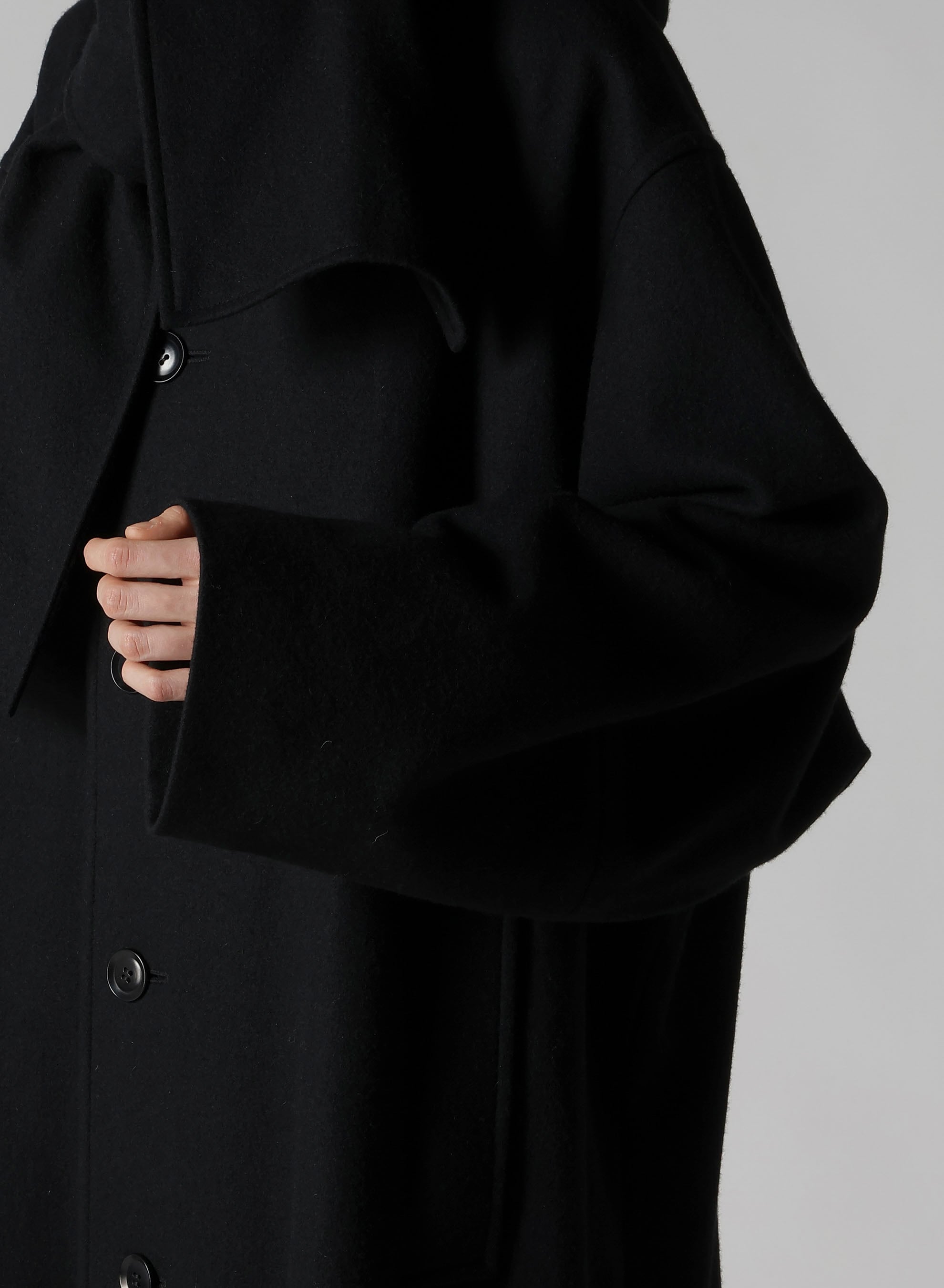 DETACHABLE HOODED COAT