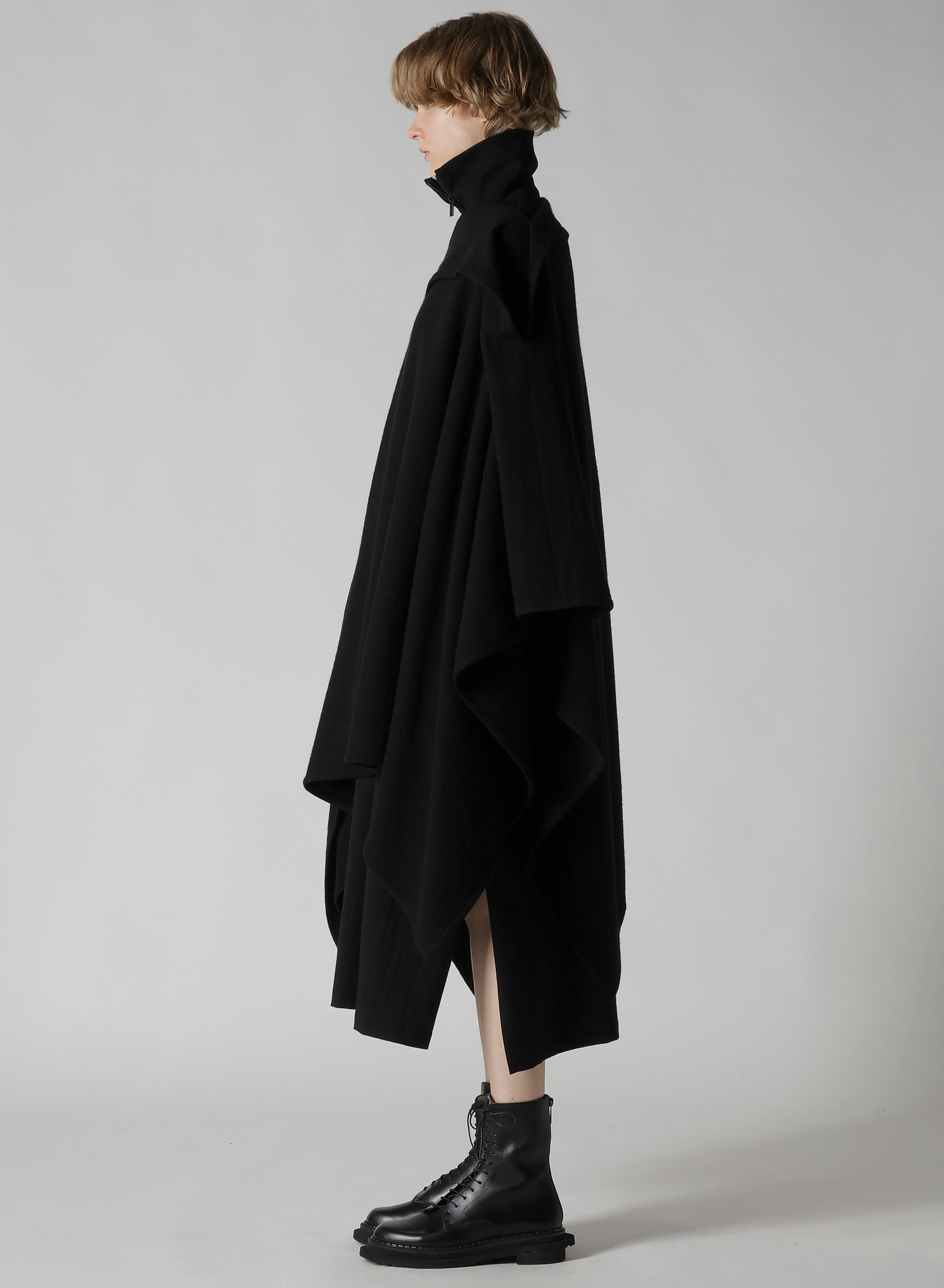TOP VINTAGE FLANNEL ASYMMETRIC CAPE