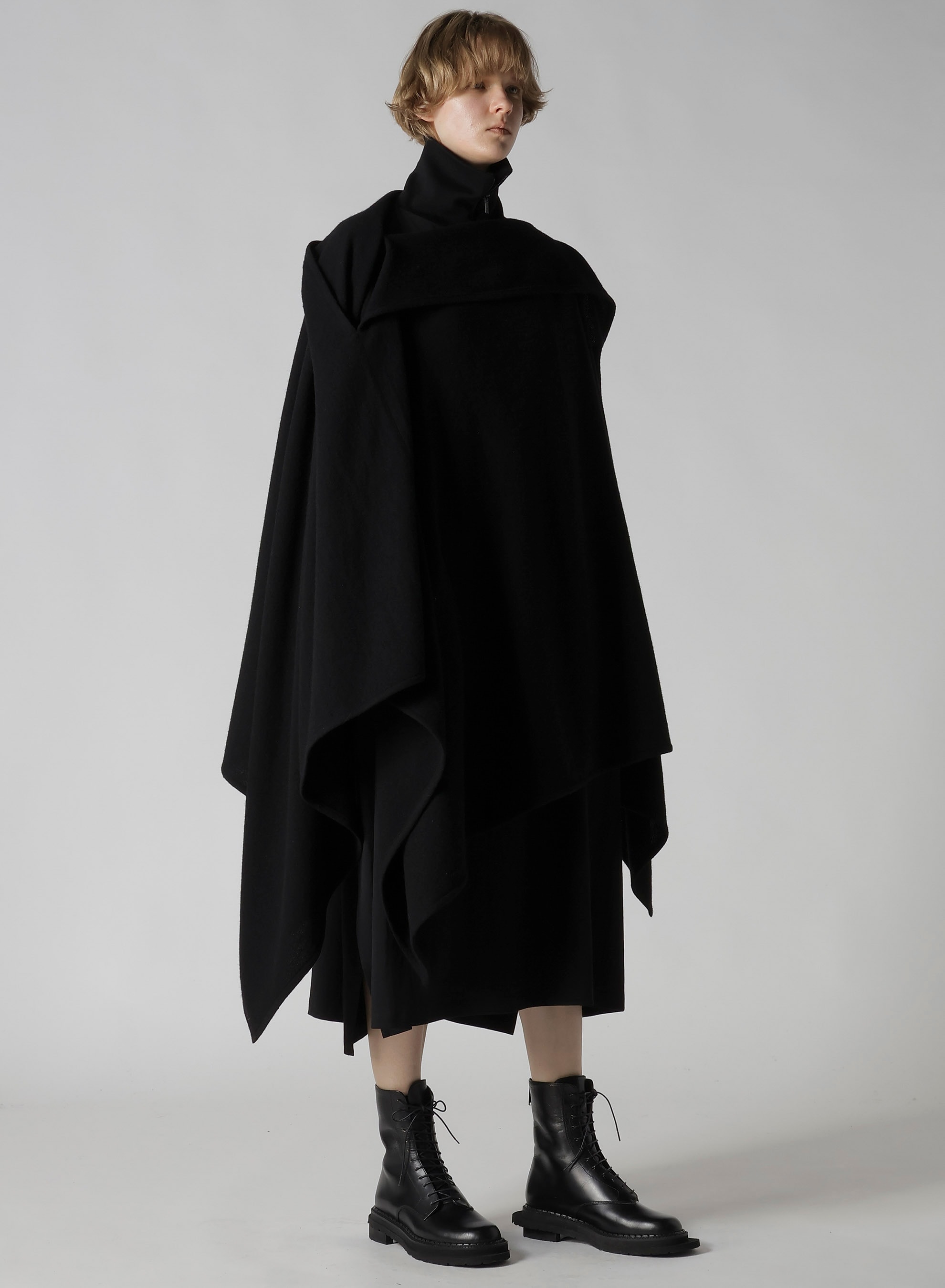 TOP VINTAGE FLANNEL ASYMMETRIC CAPE