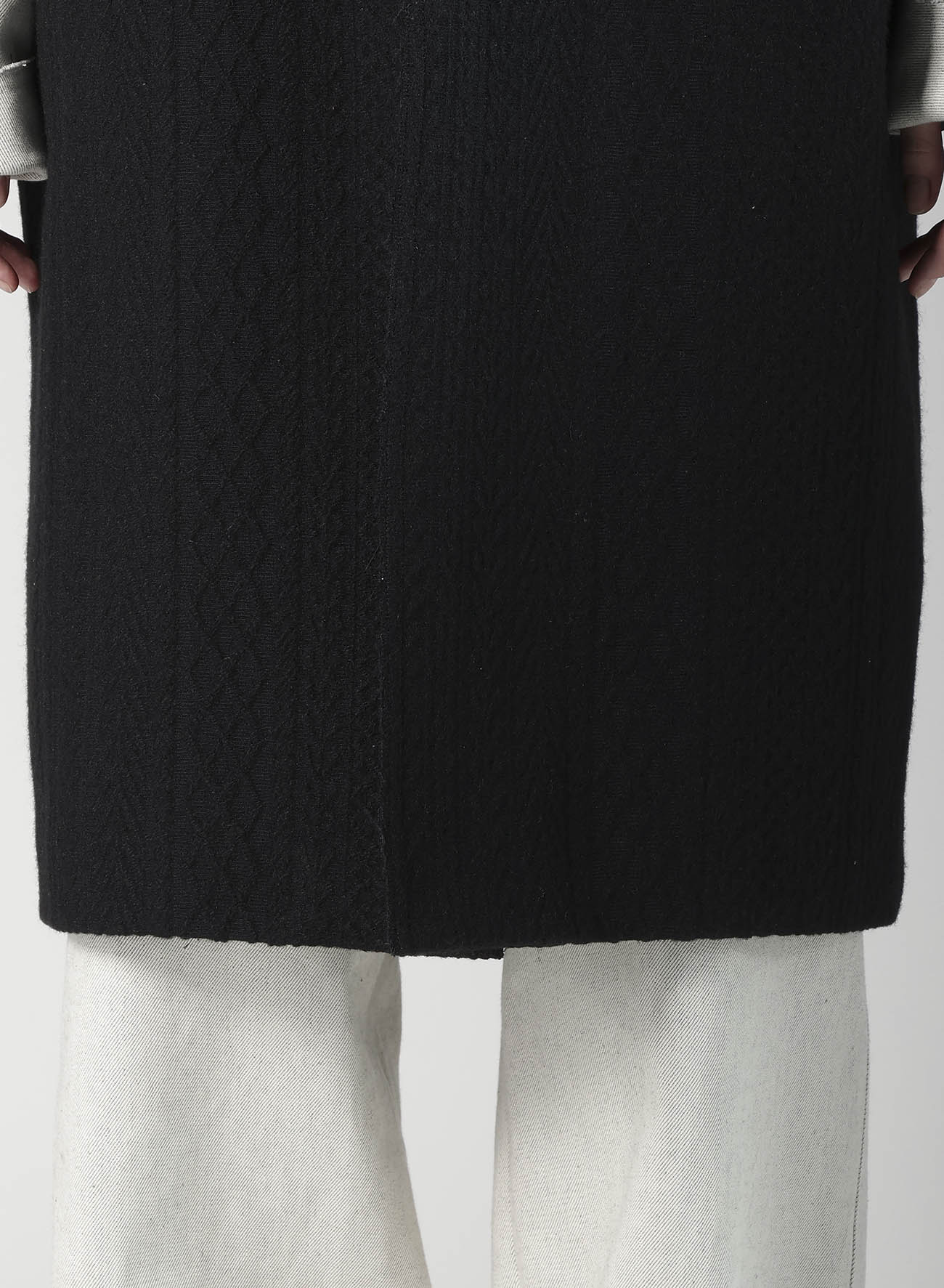 CABLE JQ KNIT COLLERLESS COAT