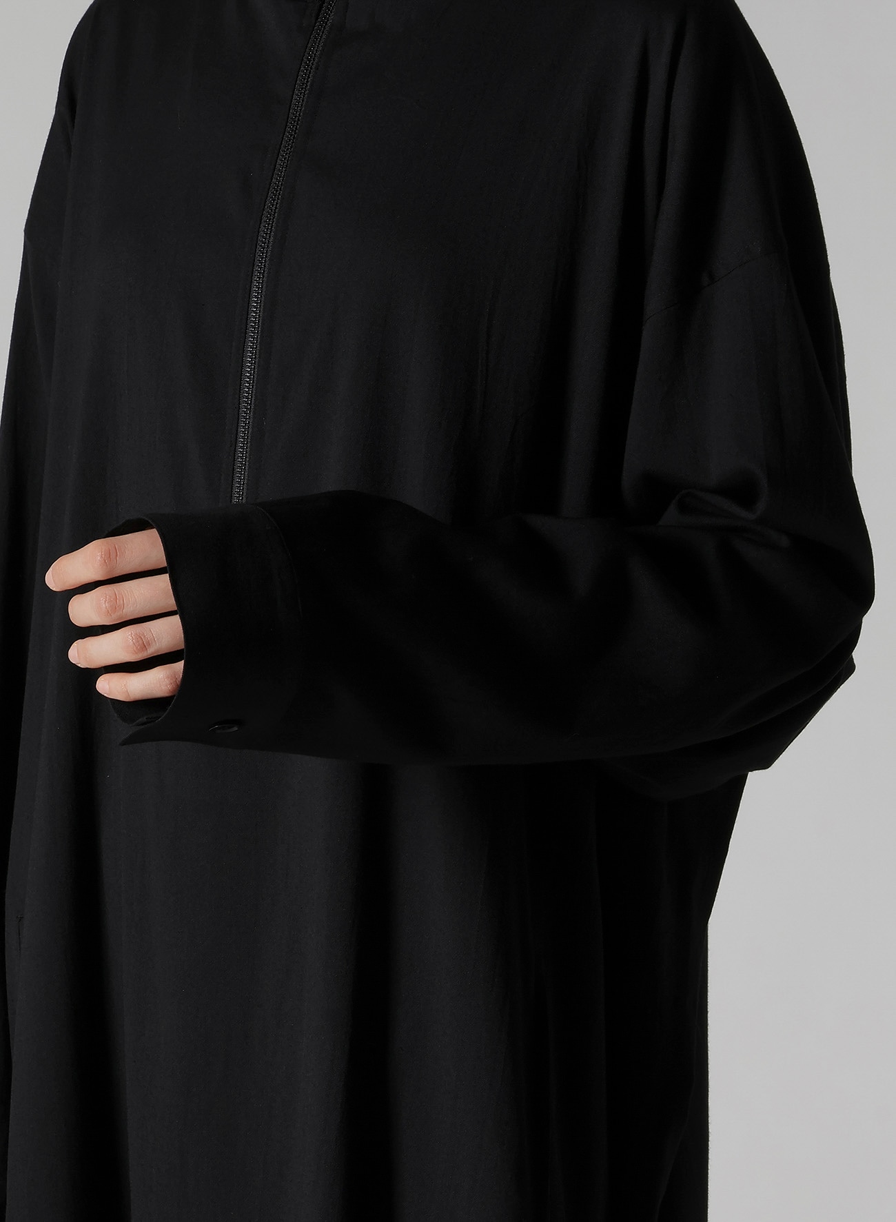 WOOL BREND TWILL STAND-UP COLLAR DRESS