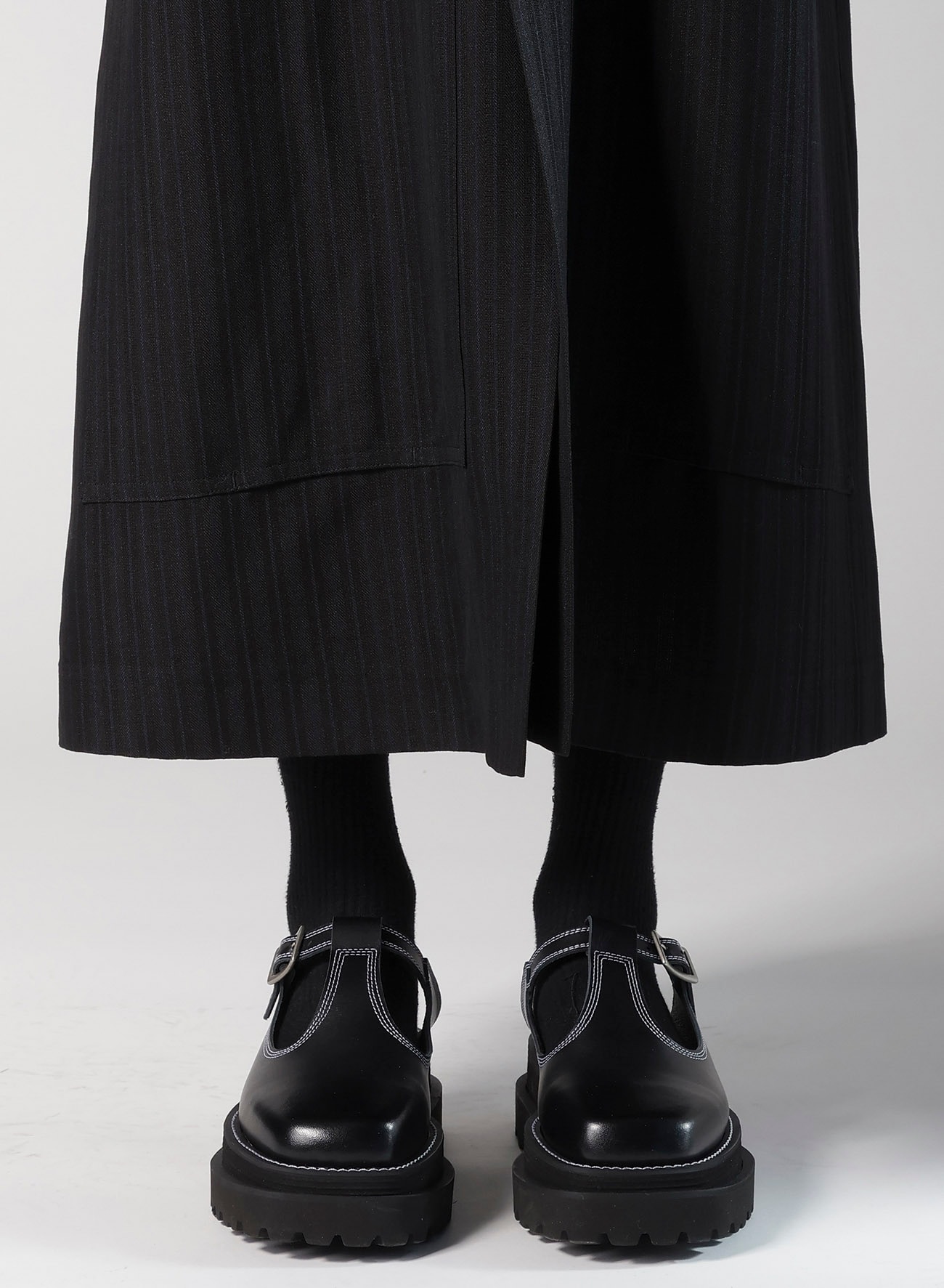 VISCOSE TWEED STRIPE FRONT OPEN DRESS