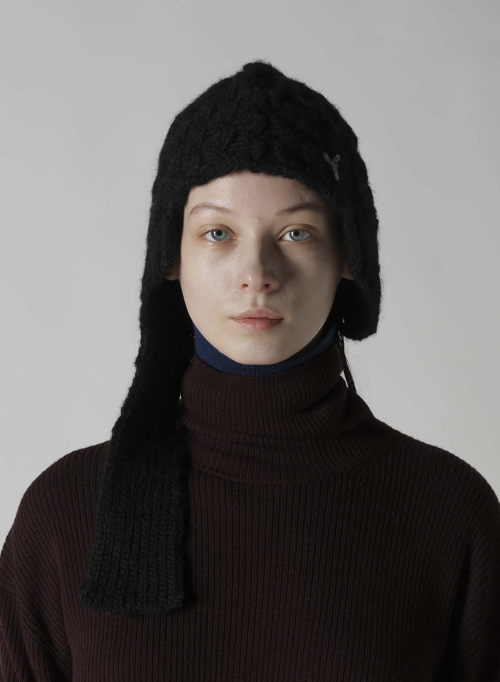 SLUB WOOL BEANIE W/ EAR FLAP