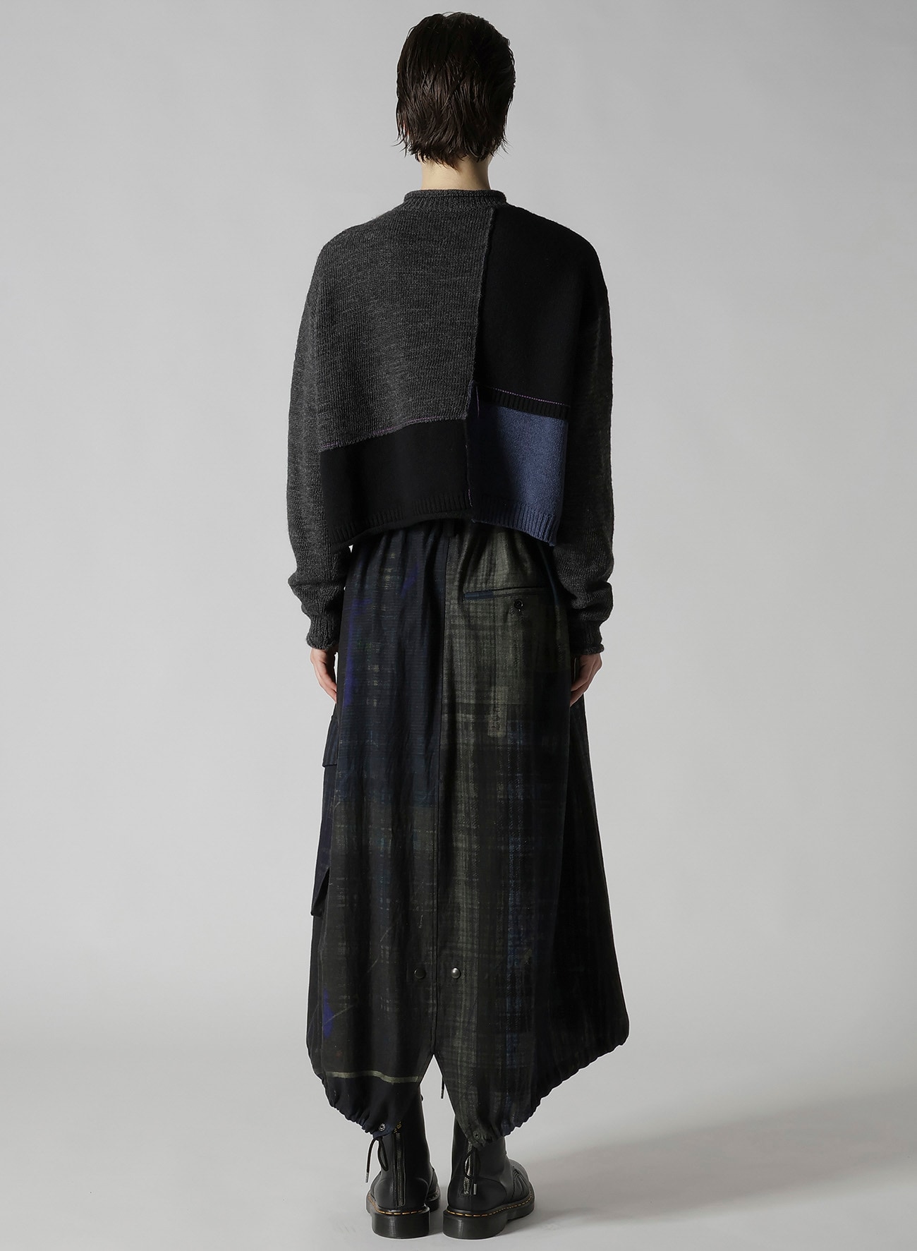 PATCHWORK CREW NECK CARDIGAN