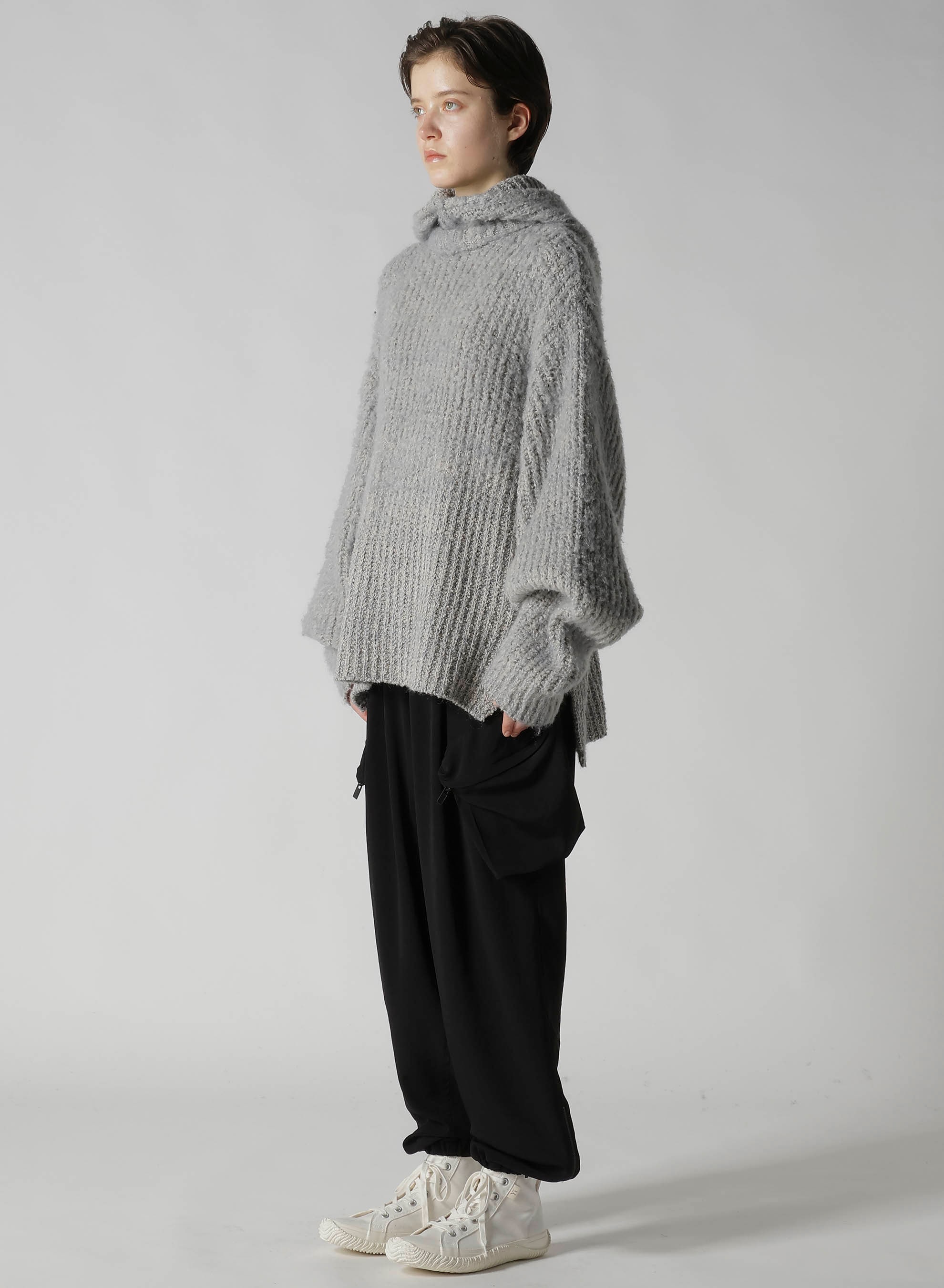 FLEECE RAISED HOODIE