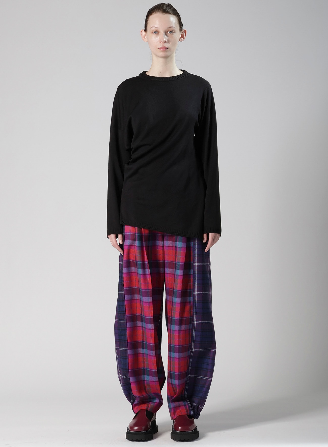 WOOL BREND TWISTED KNIT