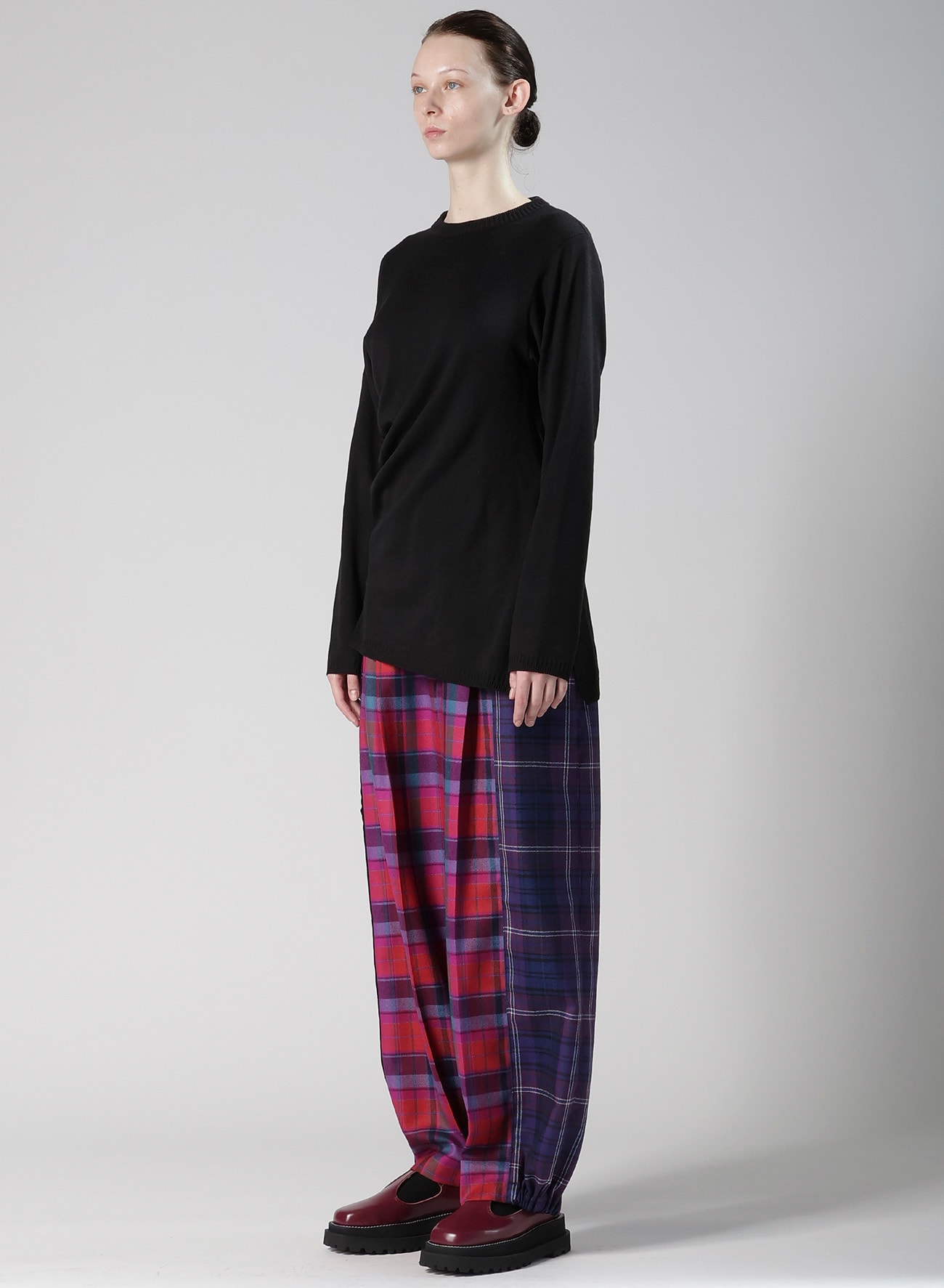 WOOL BREND TWISTED KNIT
