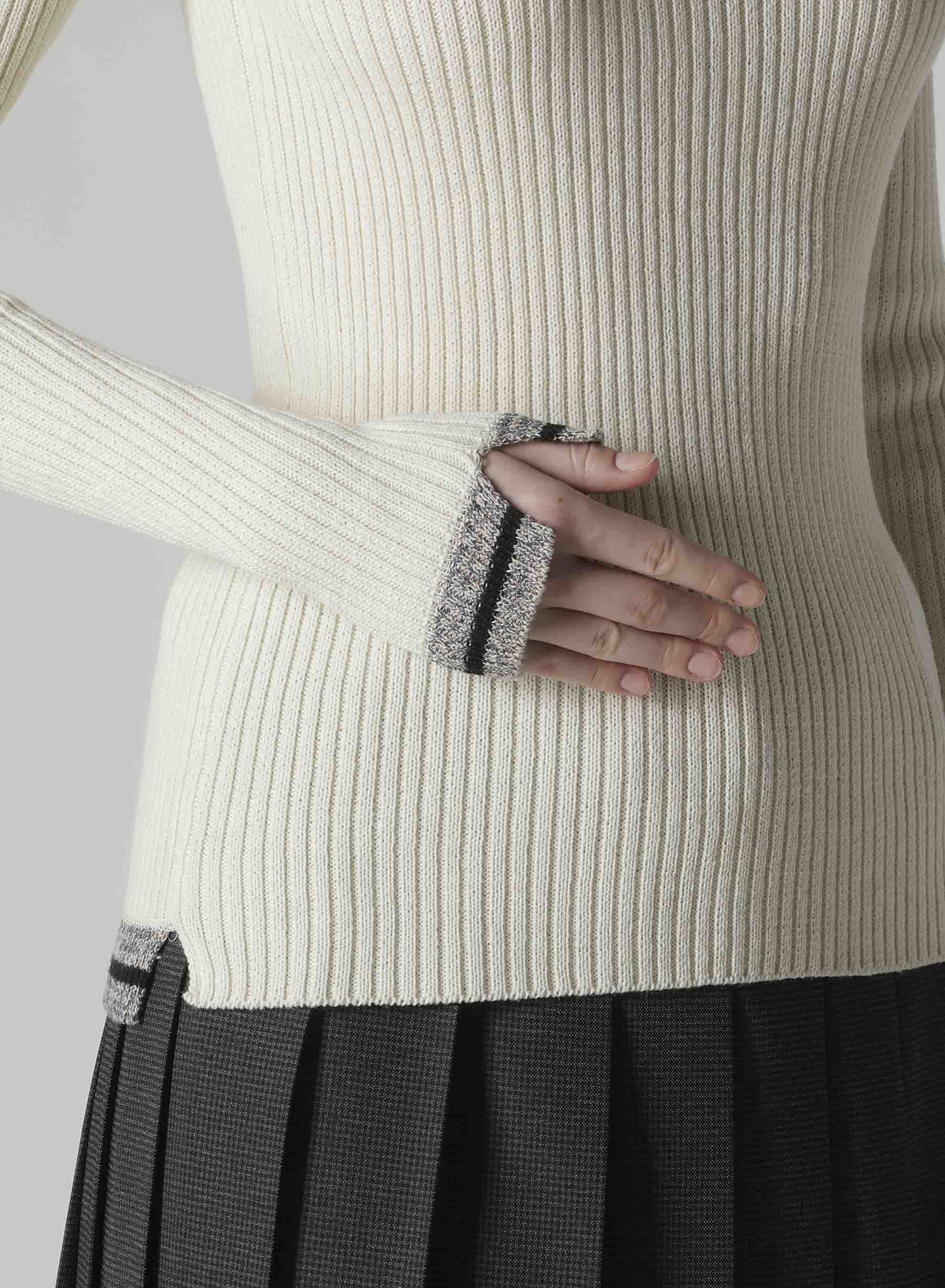 RIBBED HIGH NECK PULLOVER