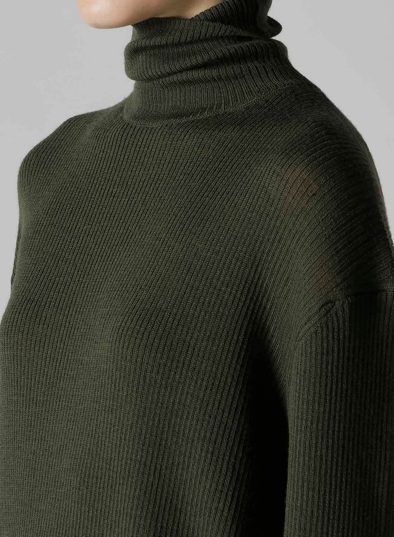 RIB OVERSIZED HIGH NECK KNIT