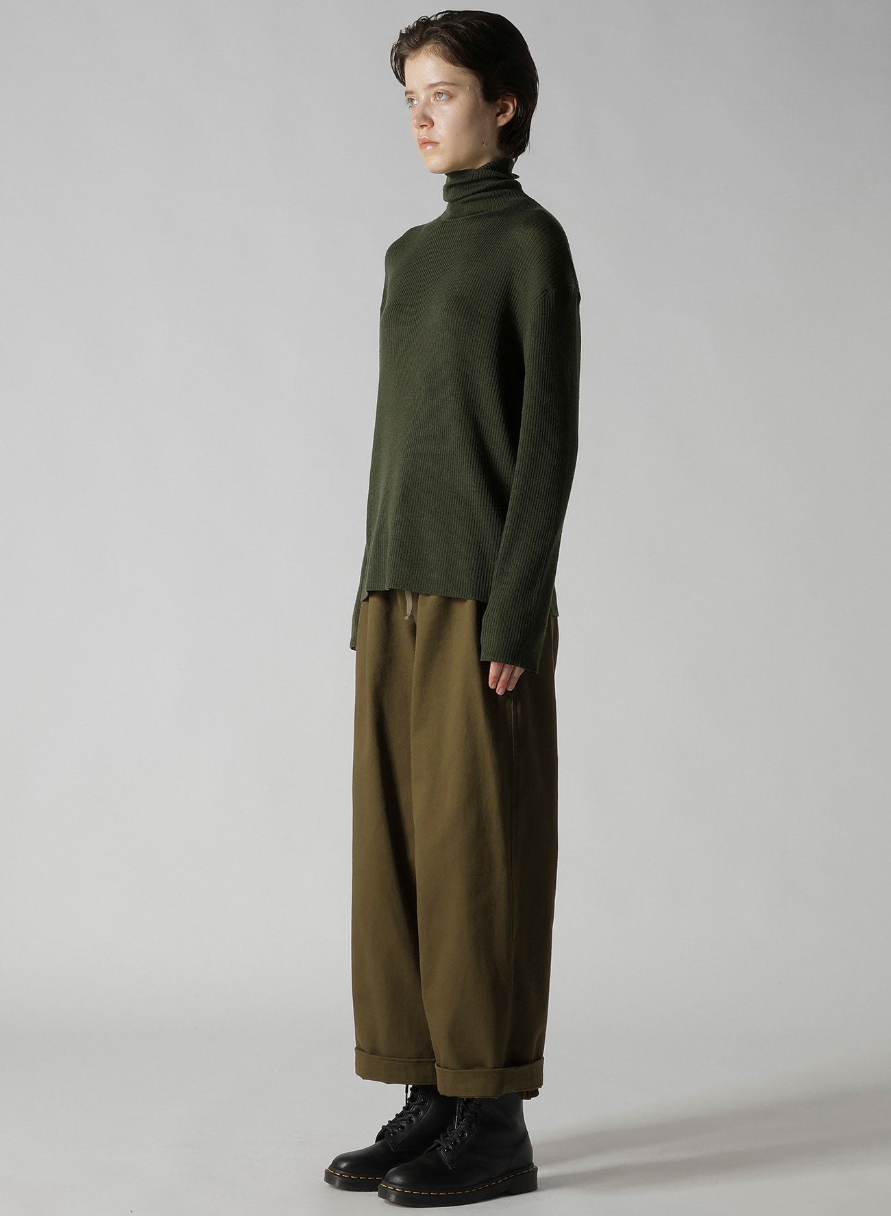 RIB OVERSIZED HIGH NECK KNIT