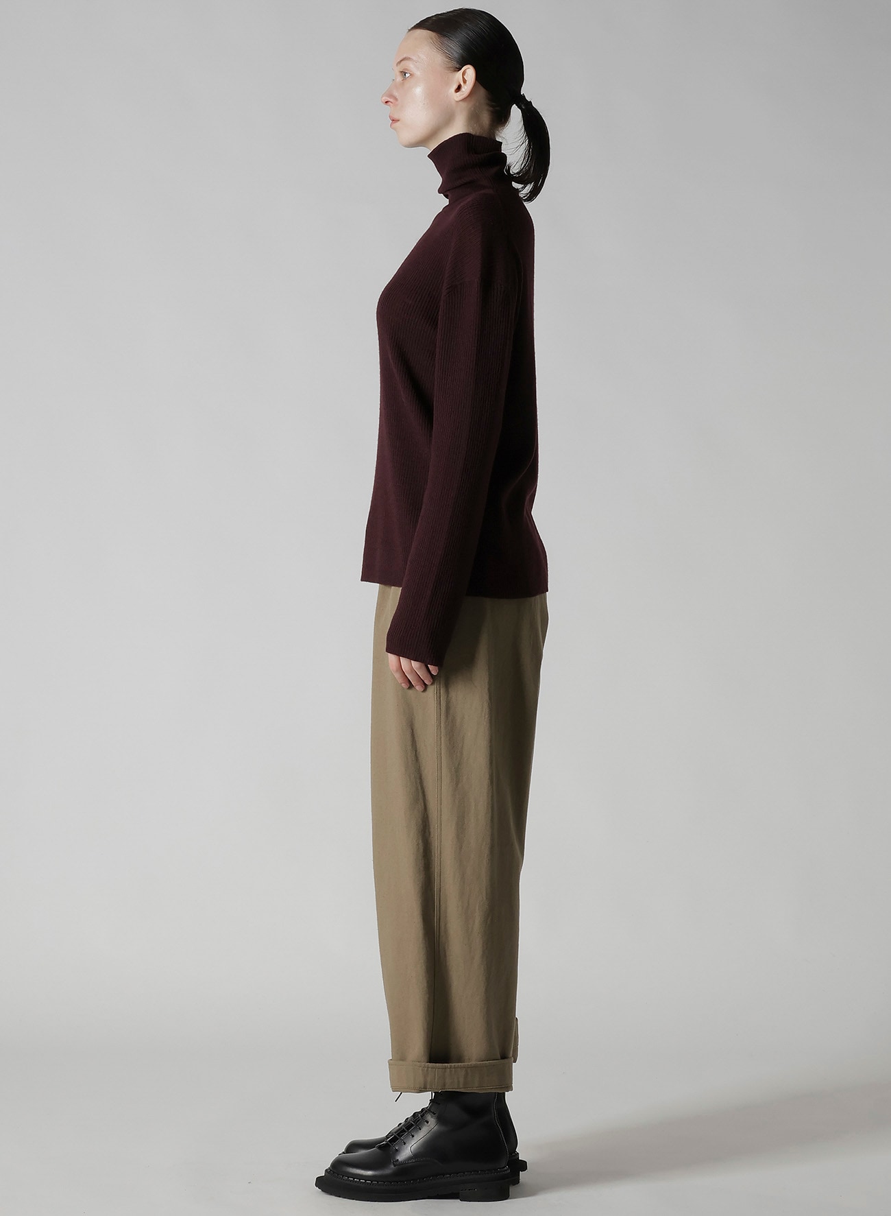 RIB OVERSIZED HIGH NECK KNIT