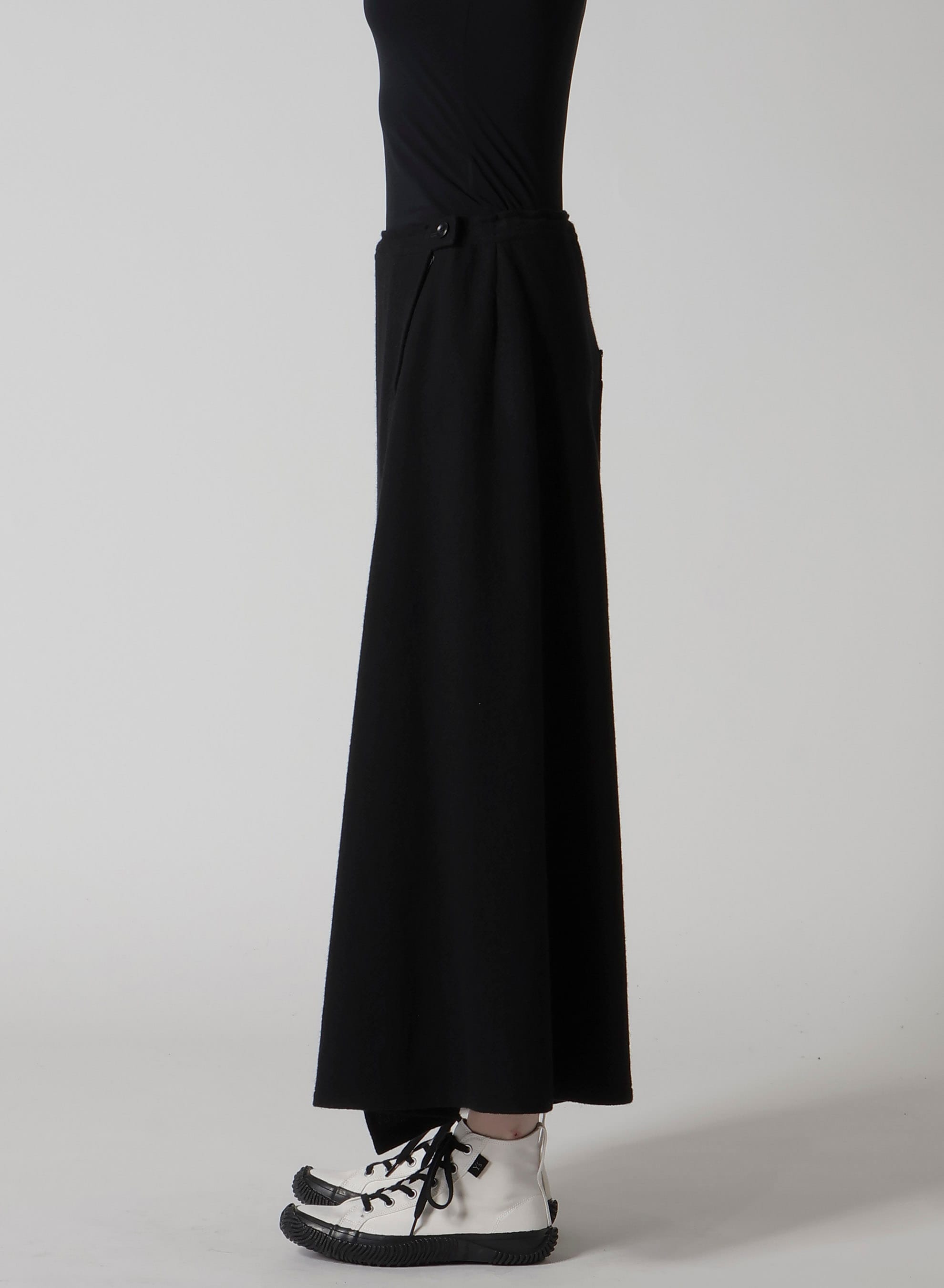 TOP VINTAGE FLANNEL ASYMMETRIC FLARE PANTS