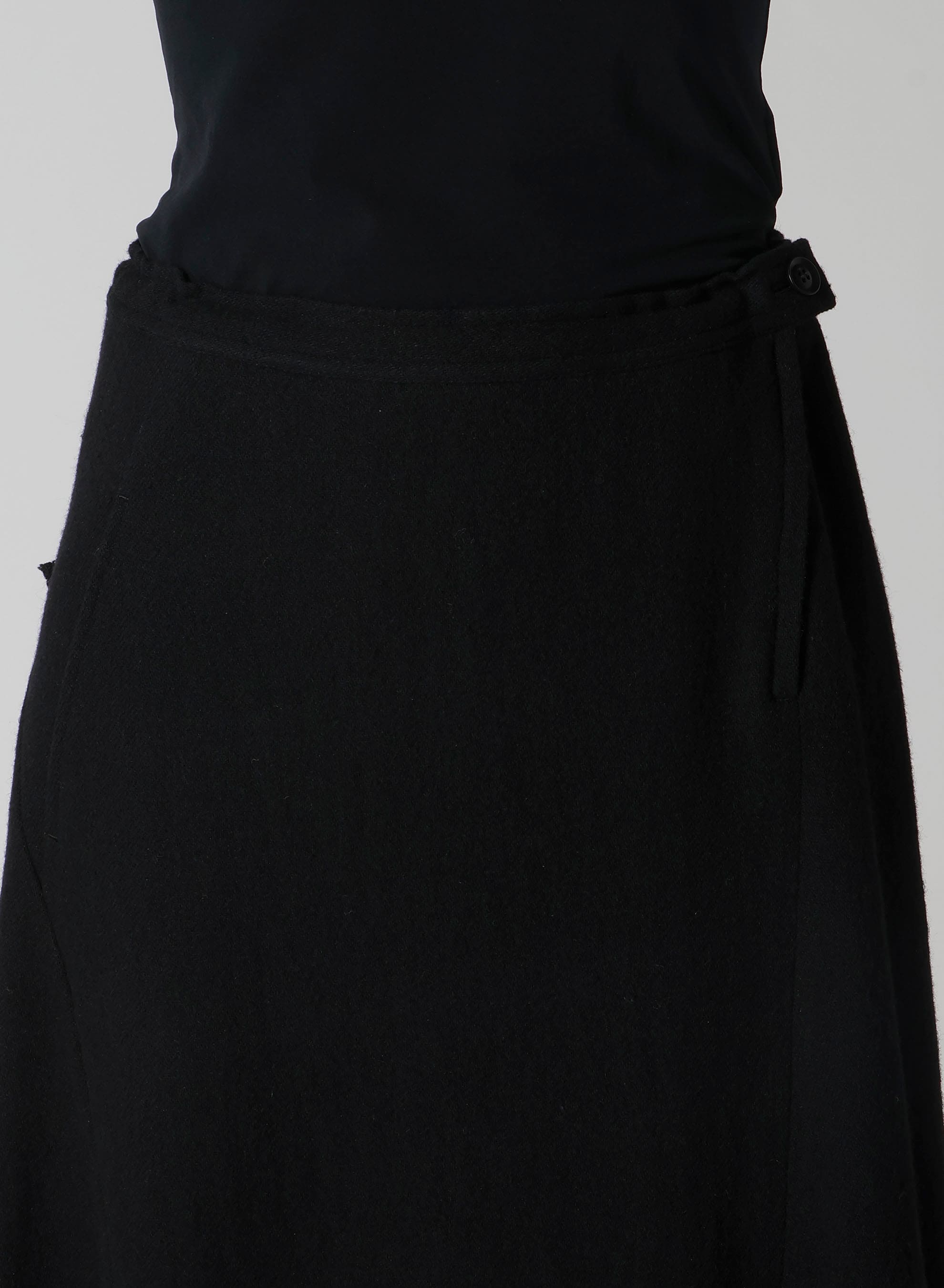 TOP VINTAGE FLANNEL ASYMMETRIC FLARE PANTS