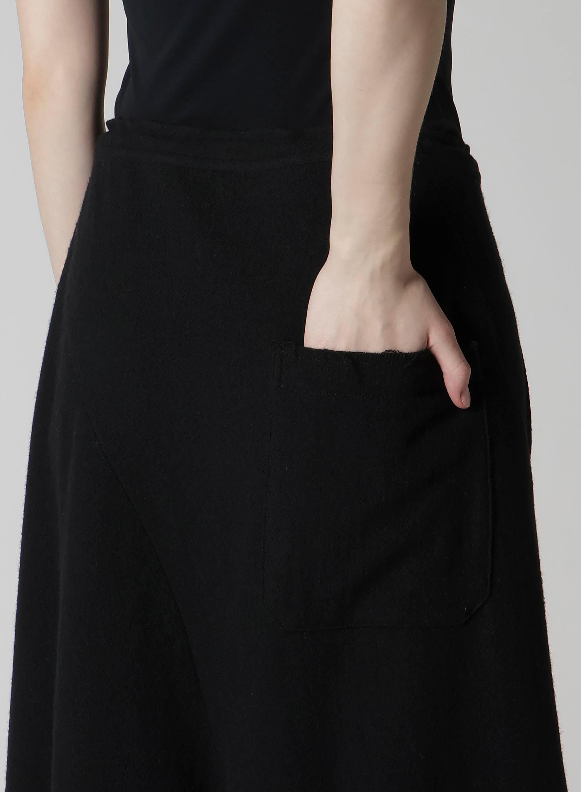 TOP VINTAGE FLANNEL ASYMMETRIC FLARE PANTS