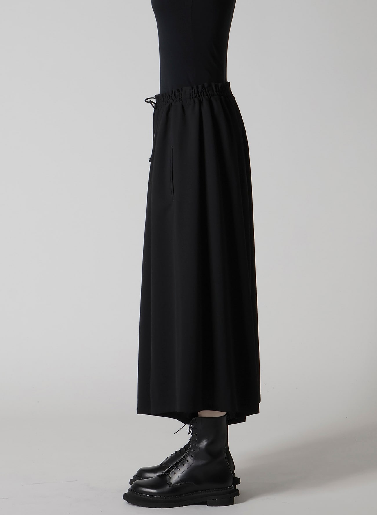 WOOL SERGE GATHER PANTS