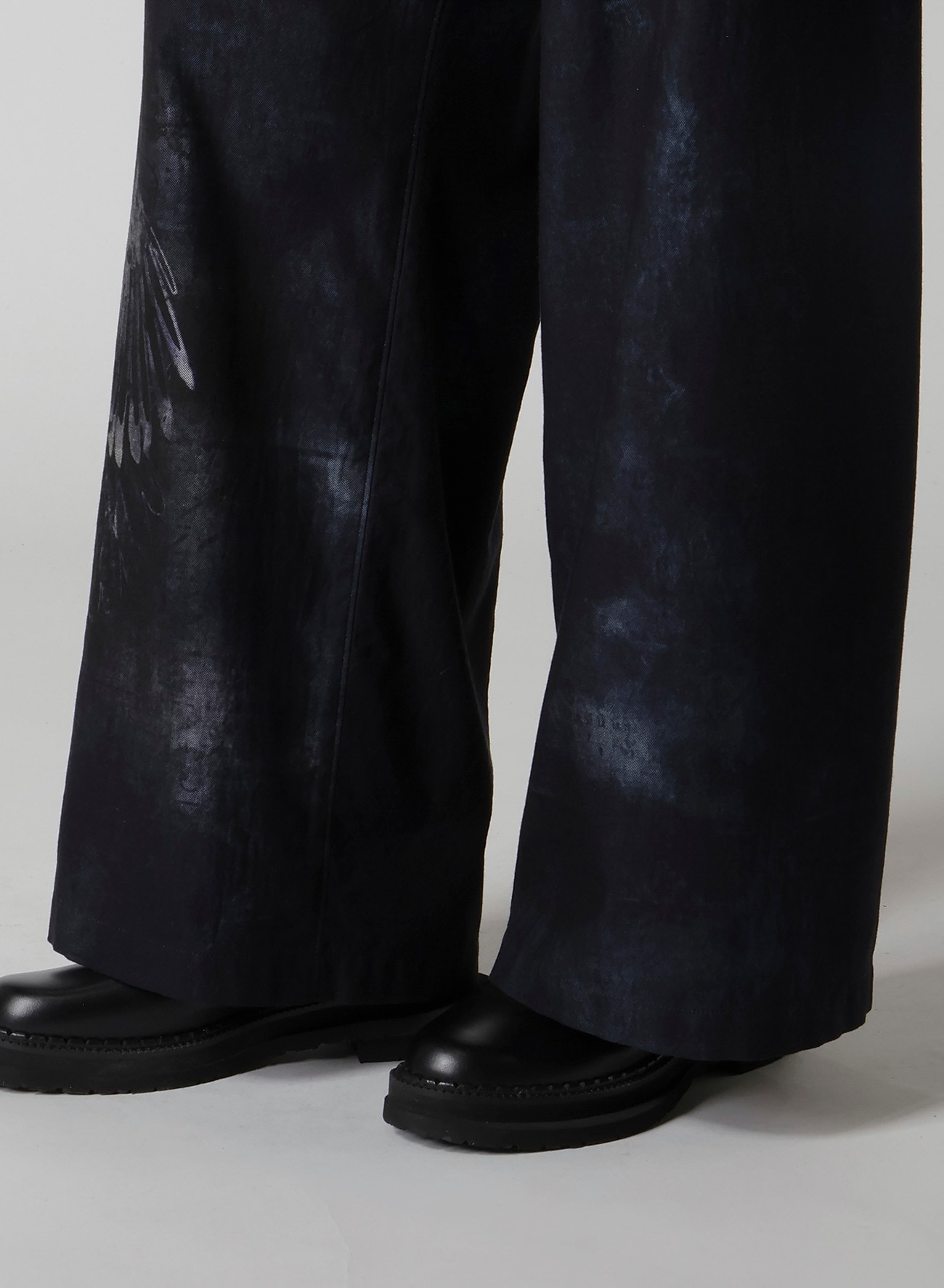 BIRD PRINT DENIM LONG STRAIGHT PANTS