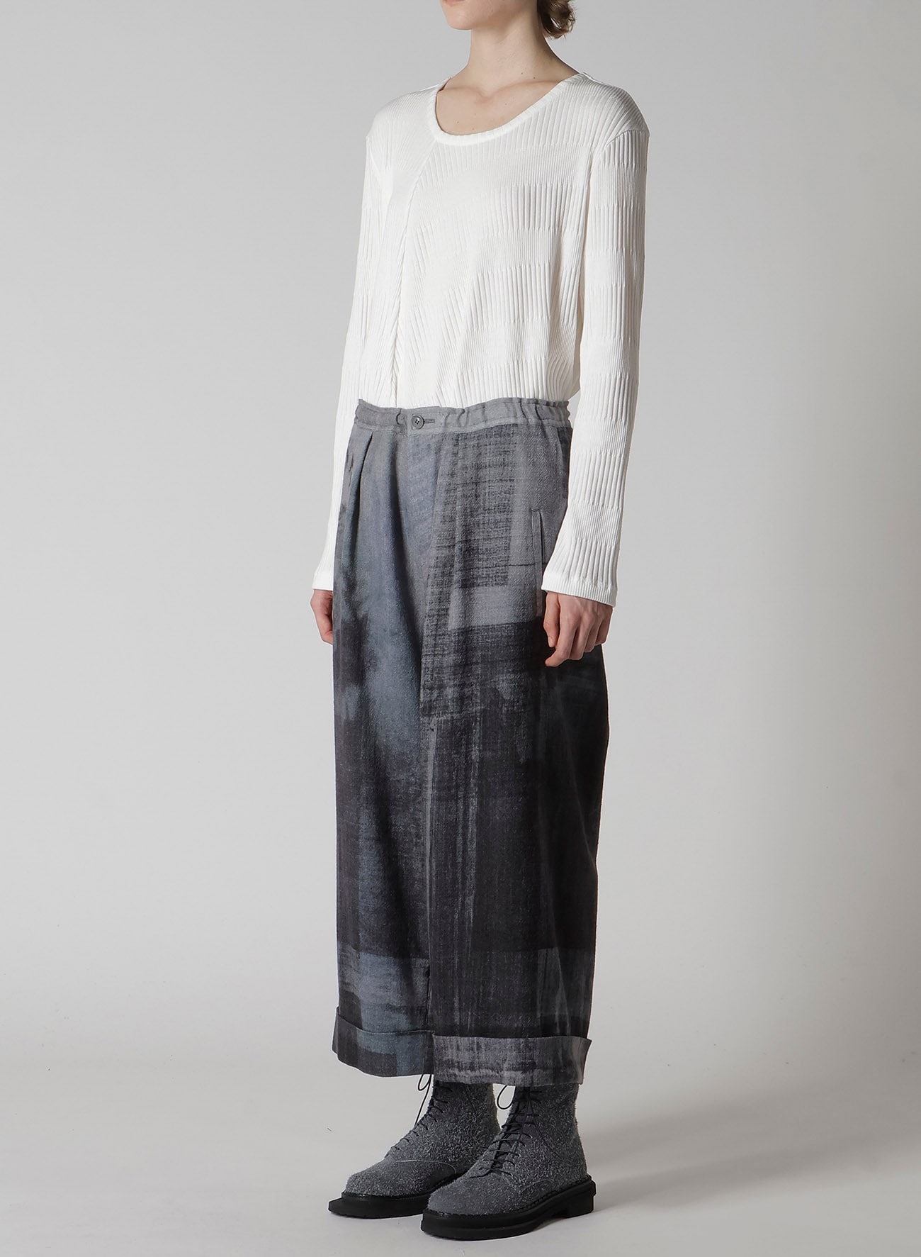 FRONT TUCK MACKIN PANTS