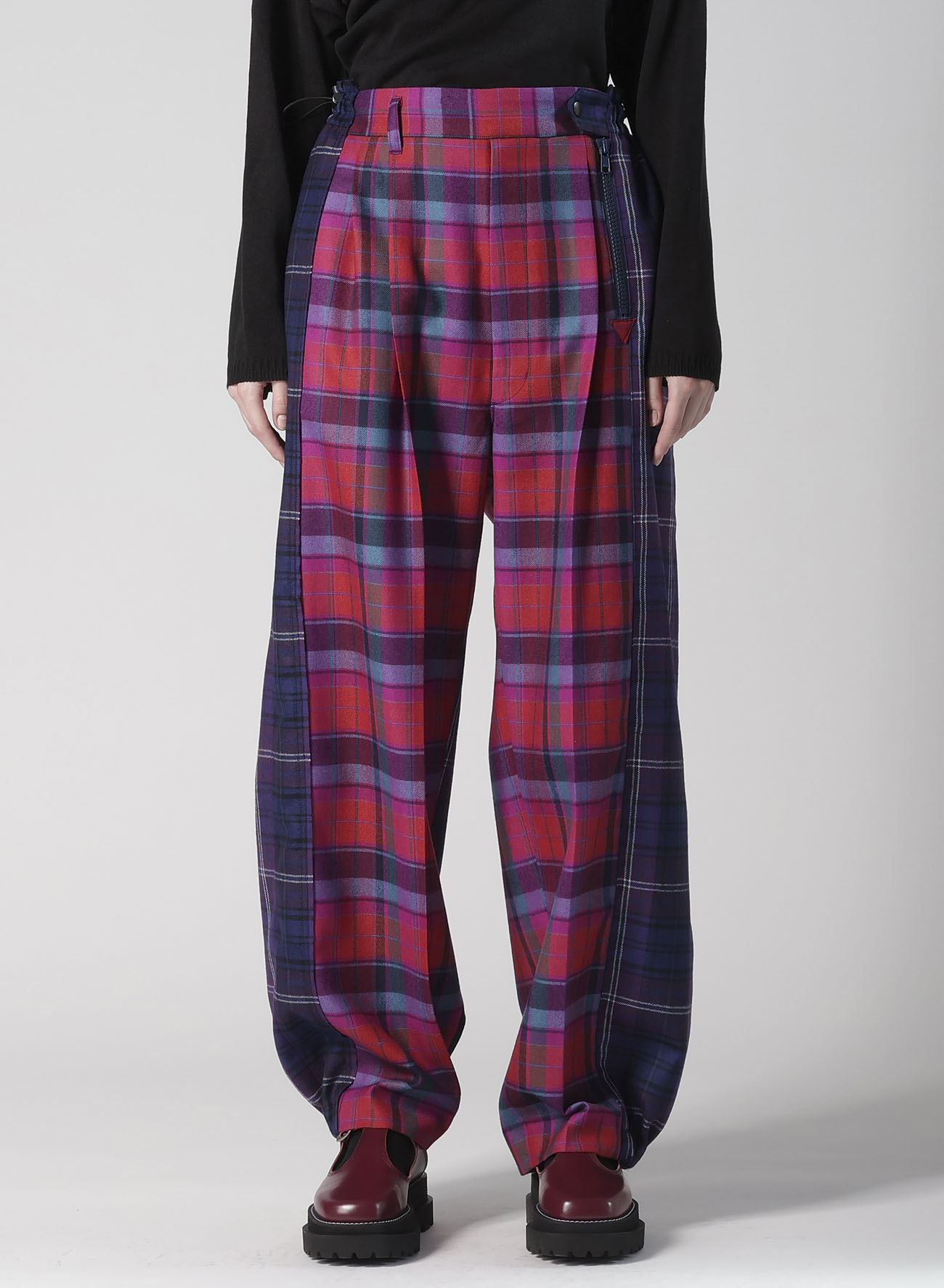 PLAID PANEL PANTS B