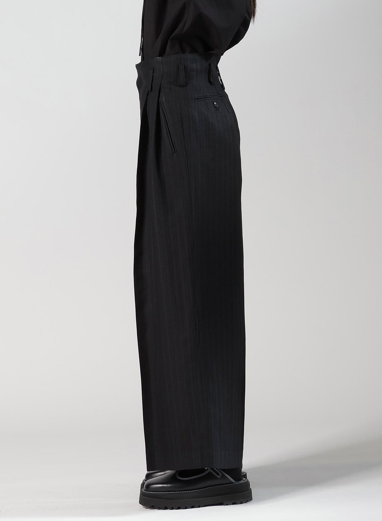 VISCOSE TWEED STRIPE DOUBLE TUCKED PANTS