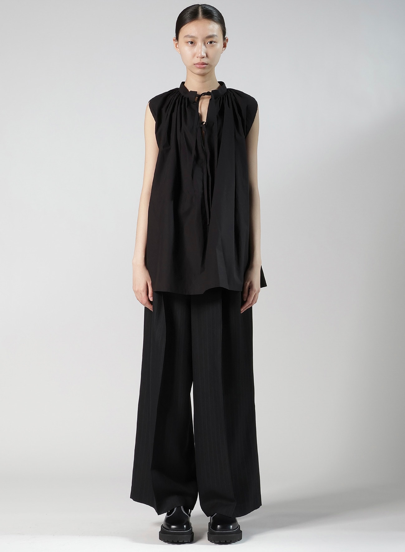 VISCOSE TWEED STRIPE DOUBLE TUCKED PANTS