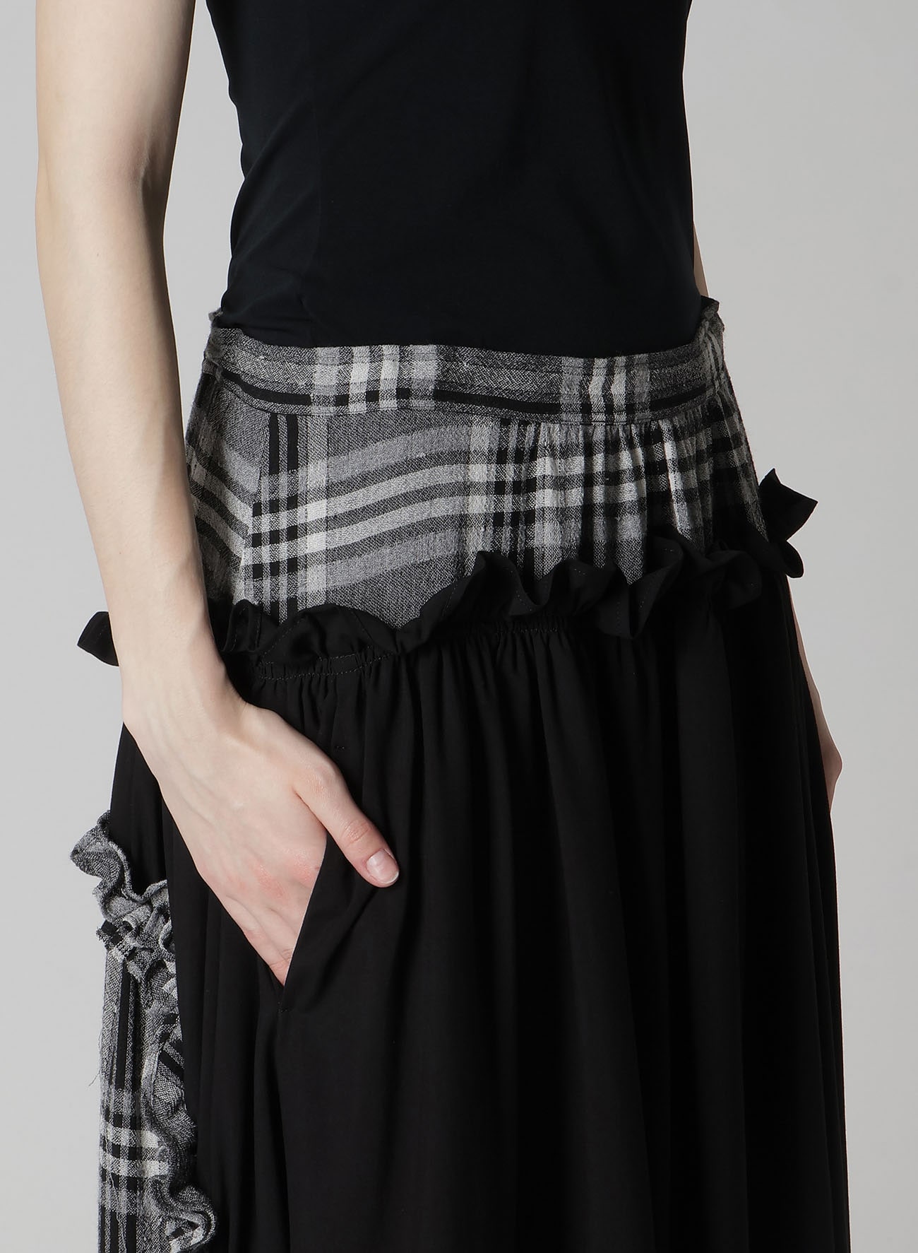 GAUZE PLAID FRILL GATHER SKIRT