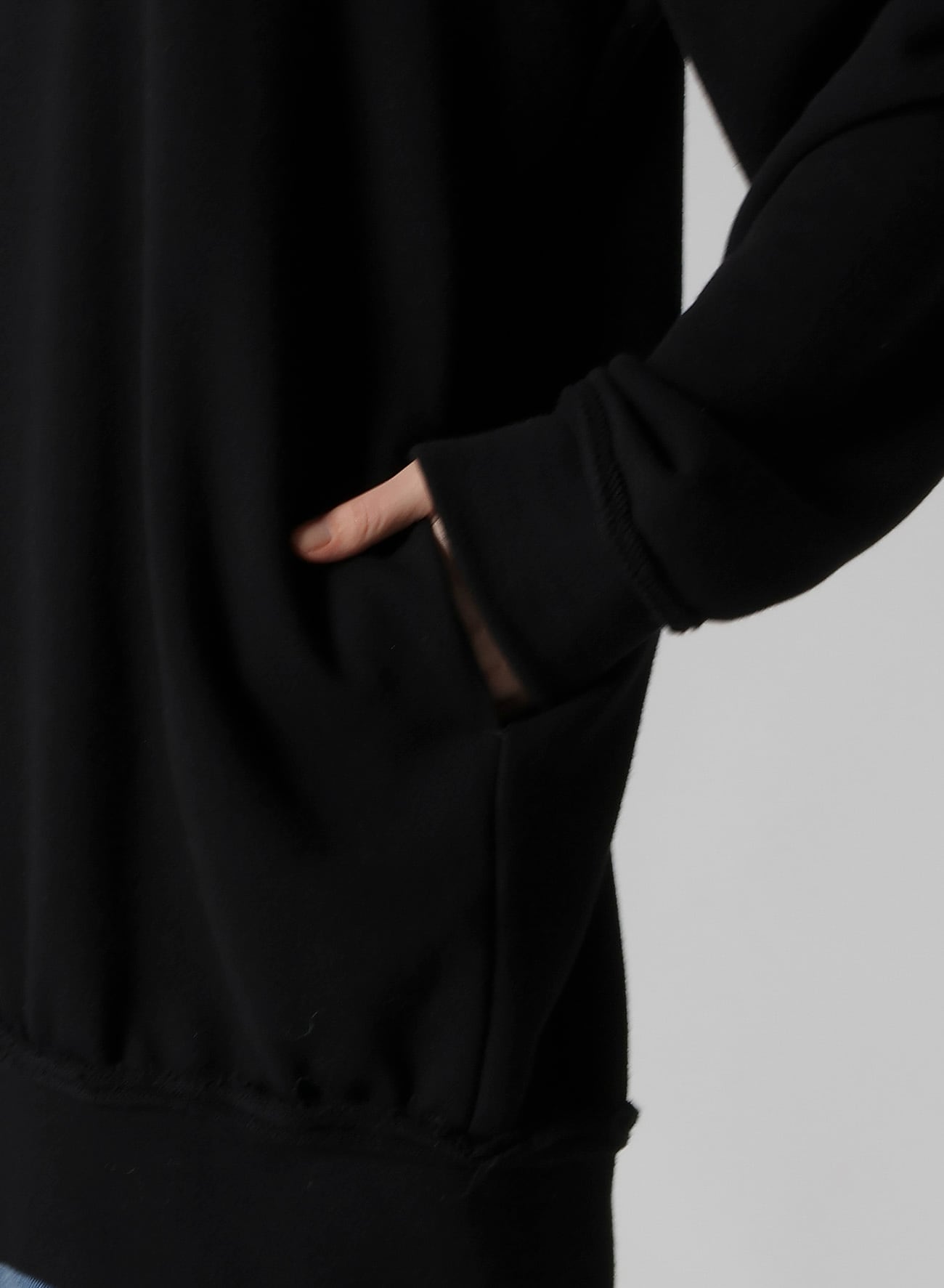 SOFT FRENCHTERRY ASSYMETRIC HOODIE