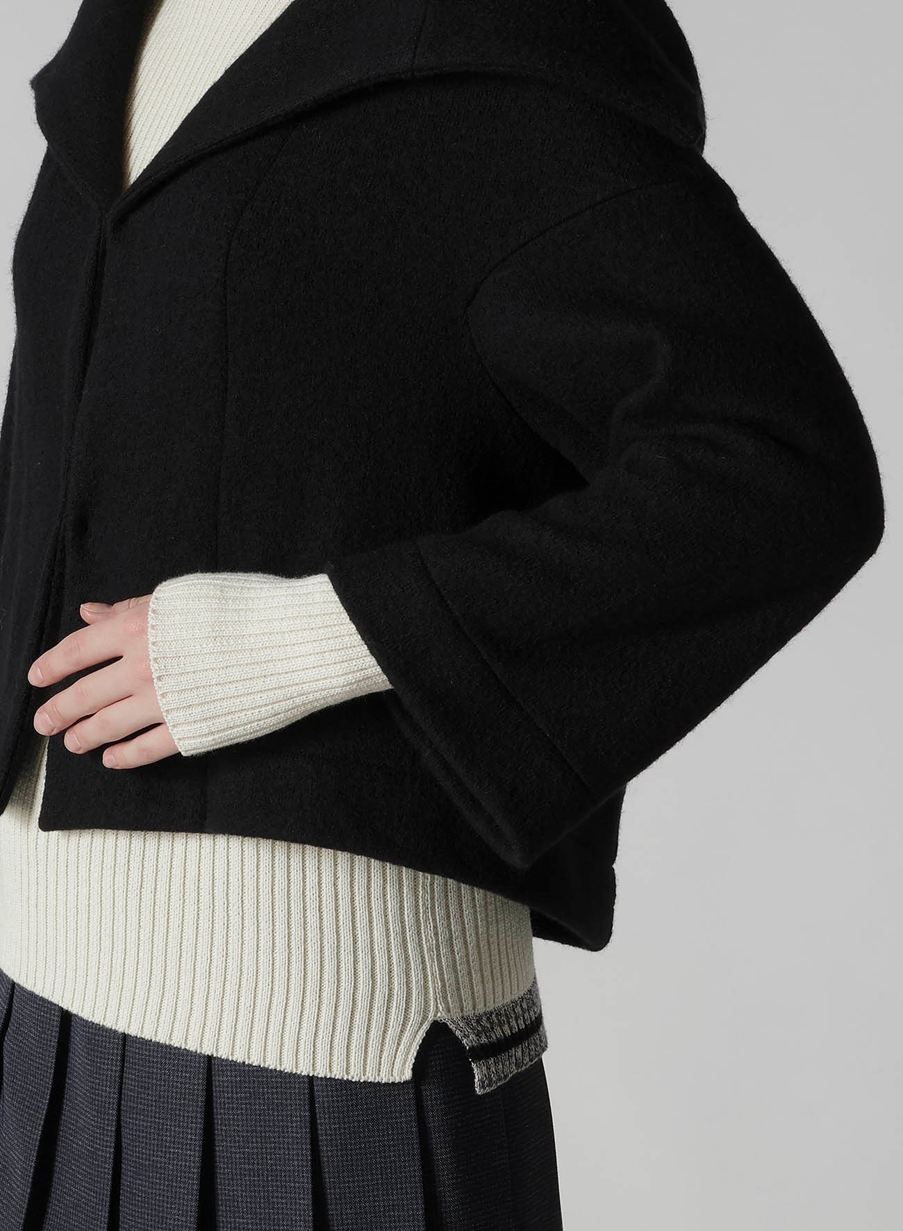 MILD JERSERY COMBINATION JACKET WITH HOOD