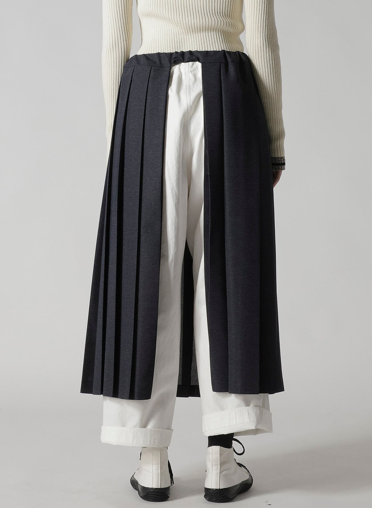LENO CLOTH HOUNDSTOOTH PLETED APRON SKIRT(S Navy): Y's｜THE