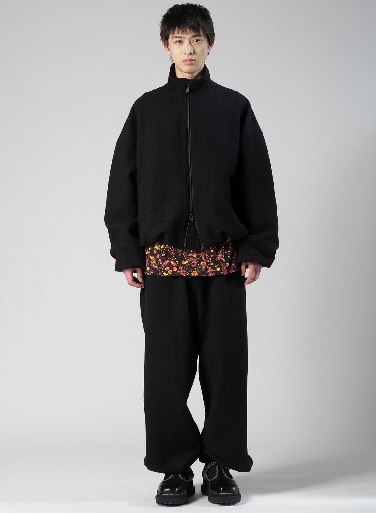 CABLE JQ KNIT STAND COLLAR BLOUSON