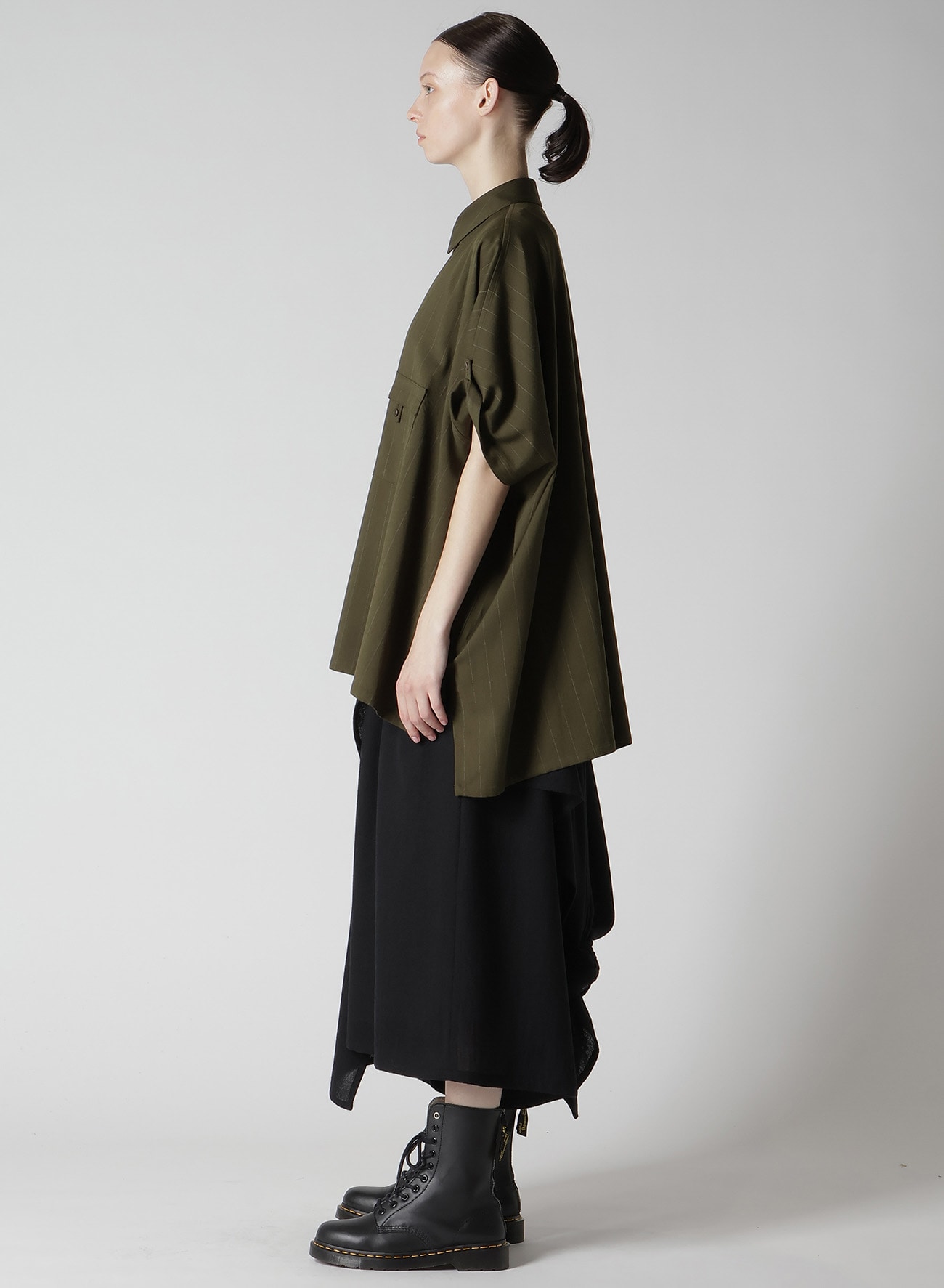 W/RY STRIPE ROLLED SLEEVE BLOUSE