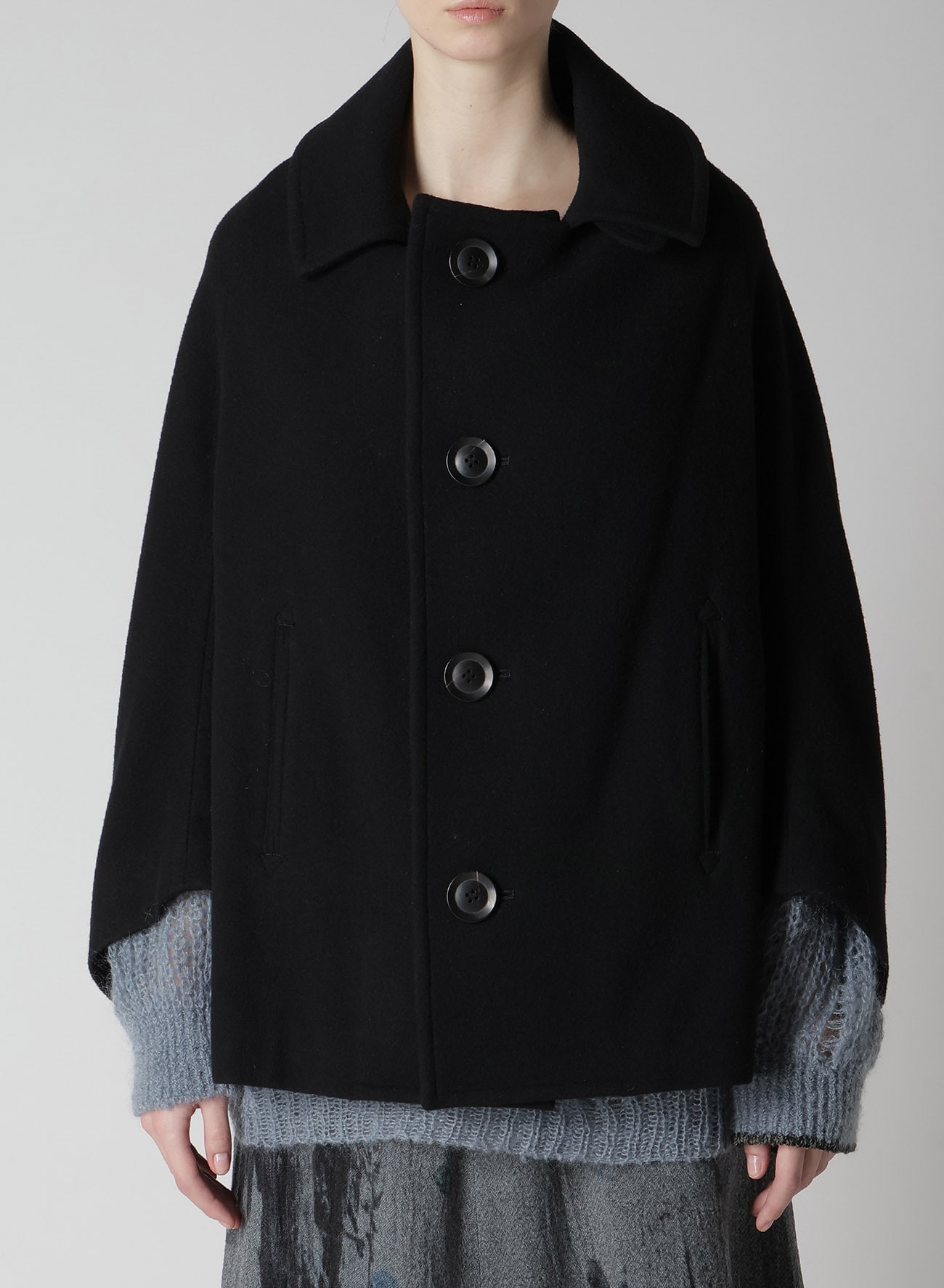 AIRY MOSSER IRREGULAR SLEEVE SHORT COAT