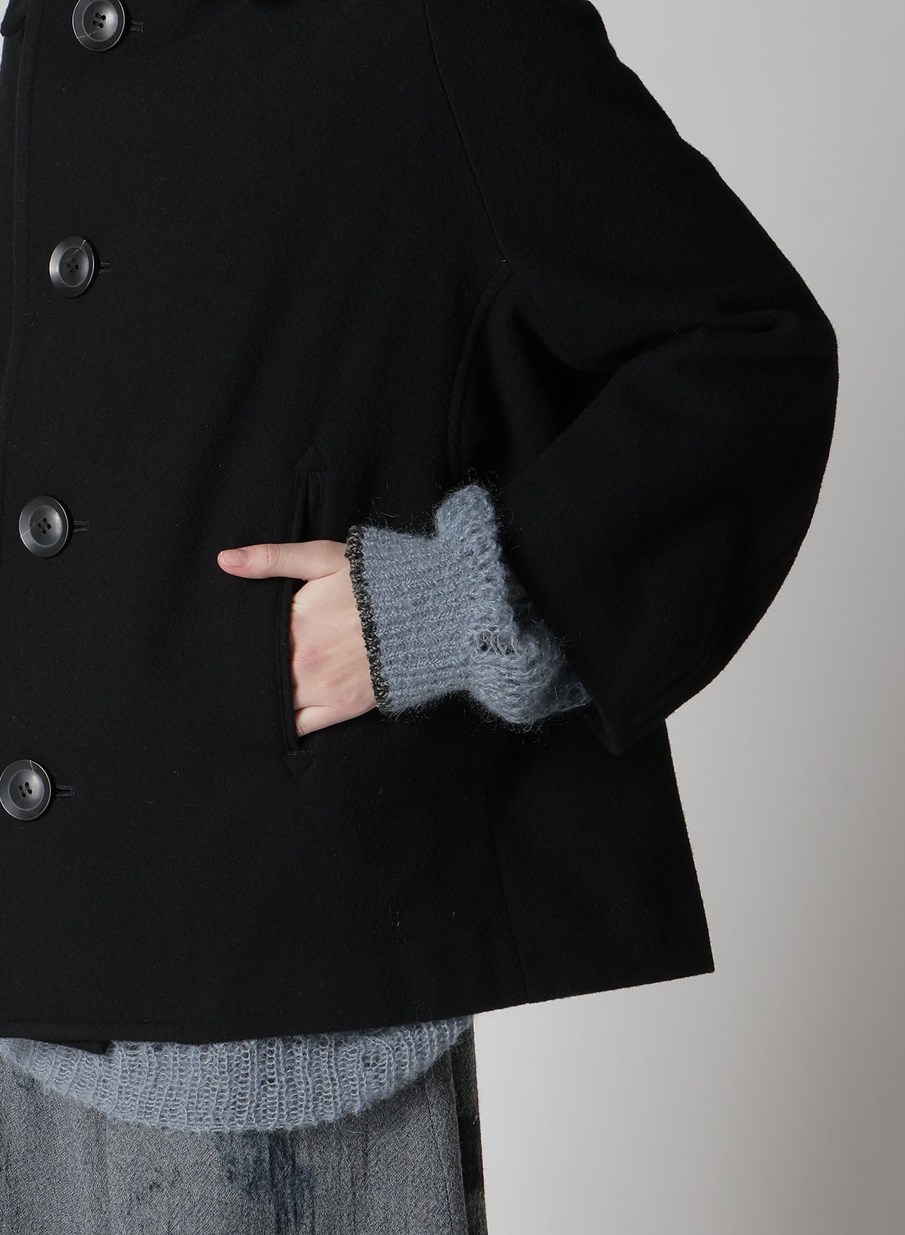 AIRY MOSSER IRREGULAR SLEEVE SHORT COAT