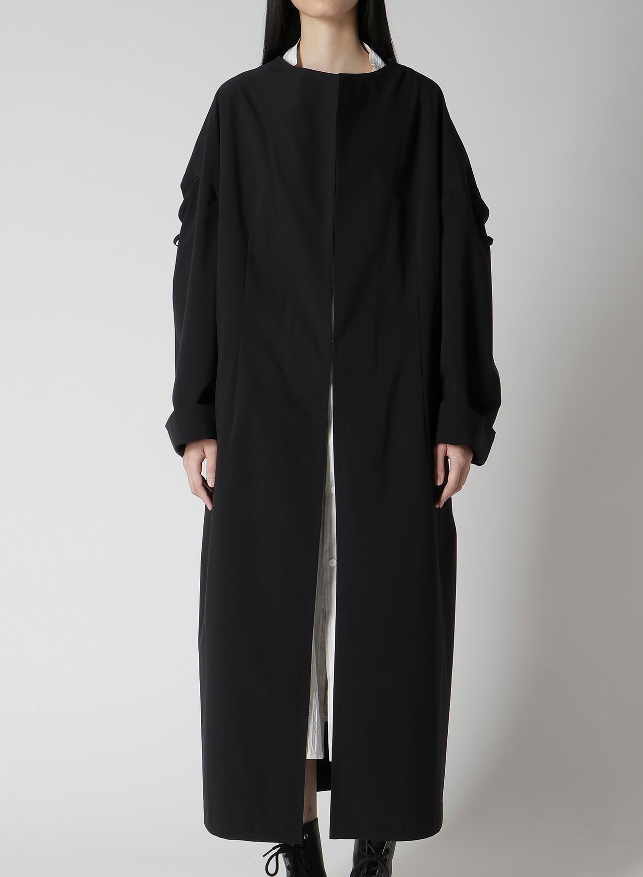PE/ TAFTA DROP SLEEVE COAT