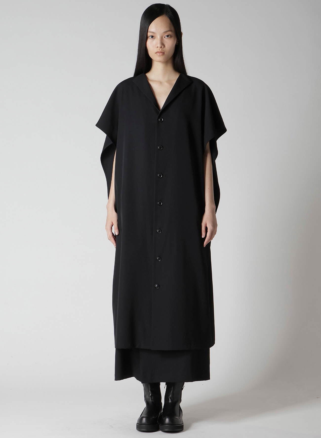 WOOL GABARDINE FLARE SLEEVE FRONT OPEN DRESS