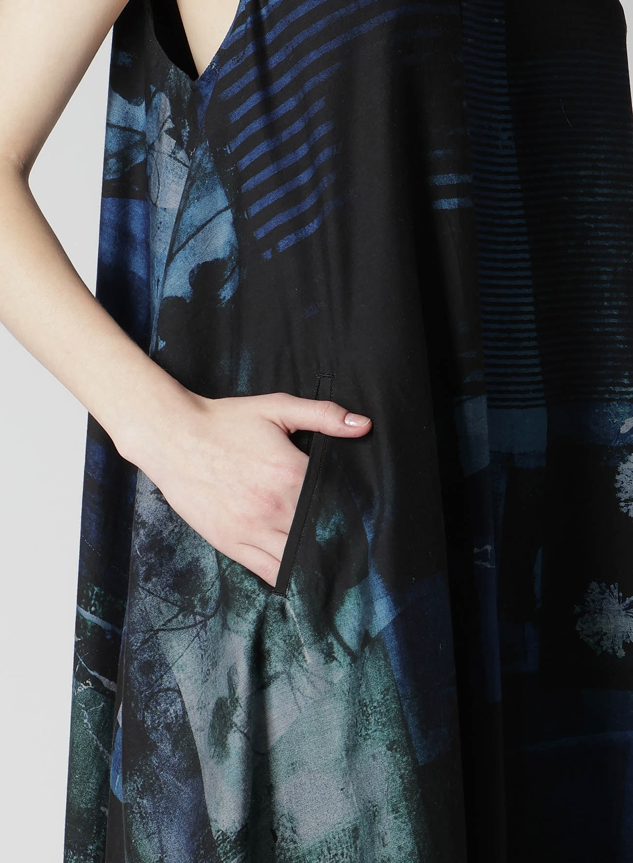 CUPRO BLURRY FLOWER PRINT BELT TENT DRESS(S Blue): Y's｜THE