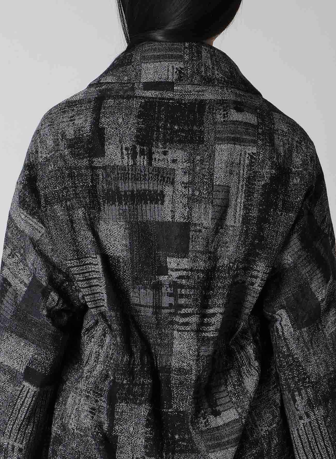 PATCHWORK JACQUARD OFF COLLAR DESGN JACKET