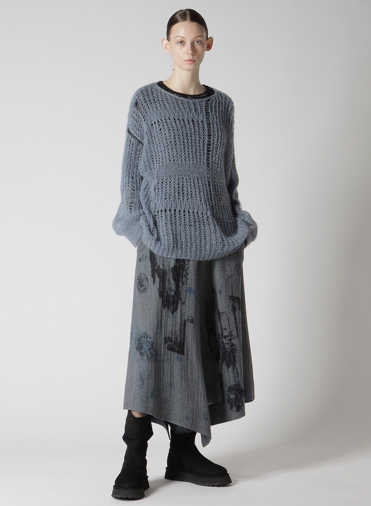 SHEER PLAID BOAT NECK KNIT