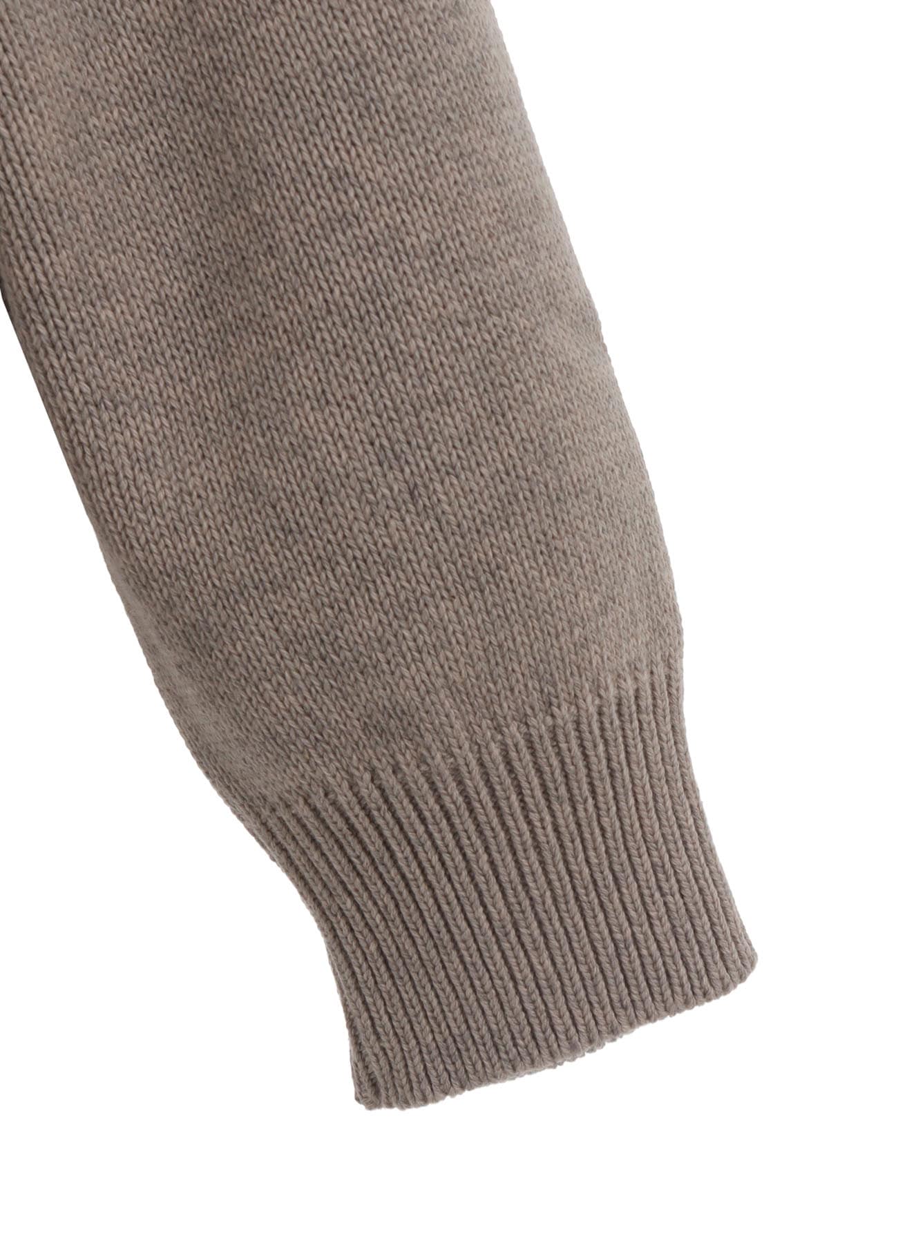 TOGGLE BUTTUN HOODIE