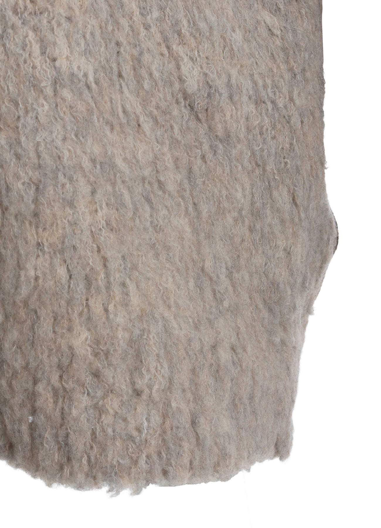 TOGGLE BUTTUN HOODIE