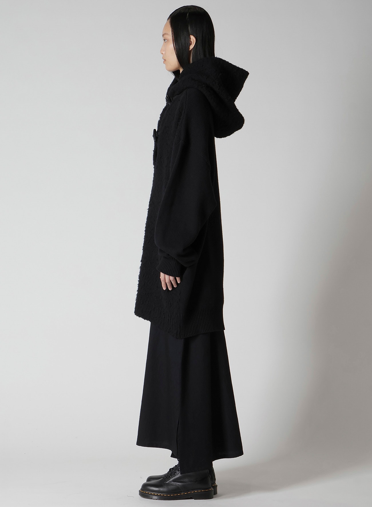 TOGGLE BUTTUN HOODIE