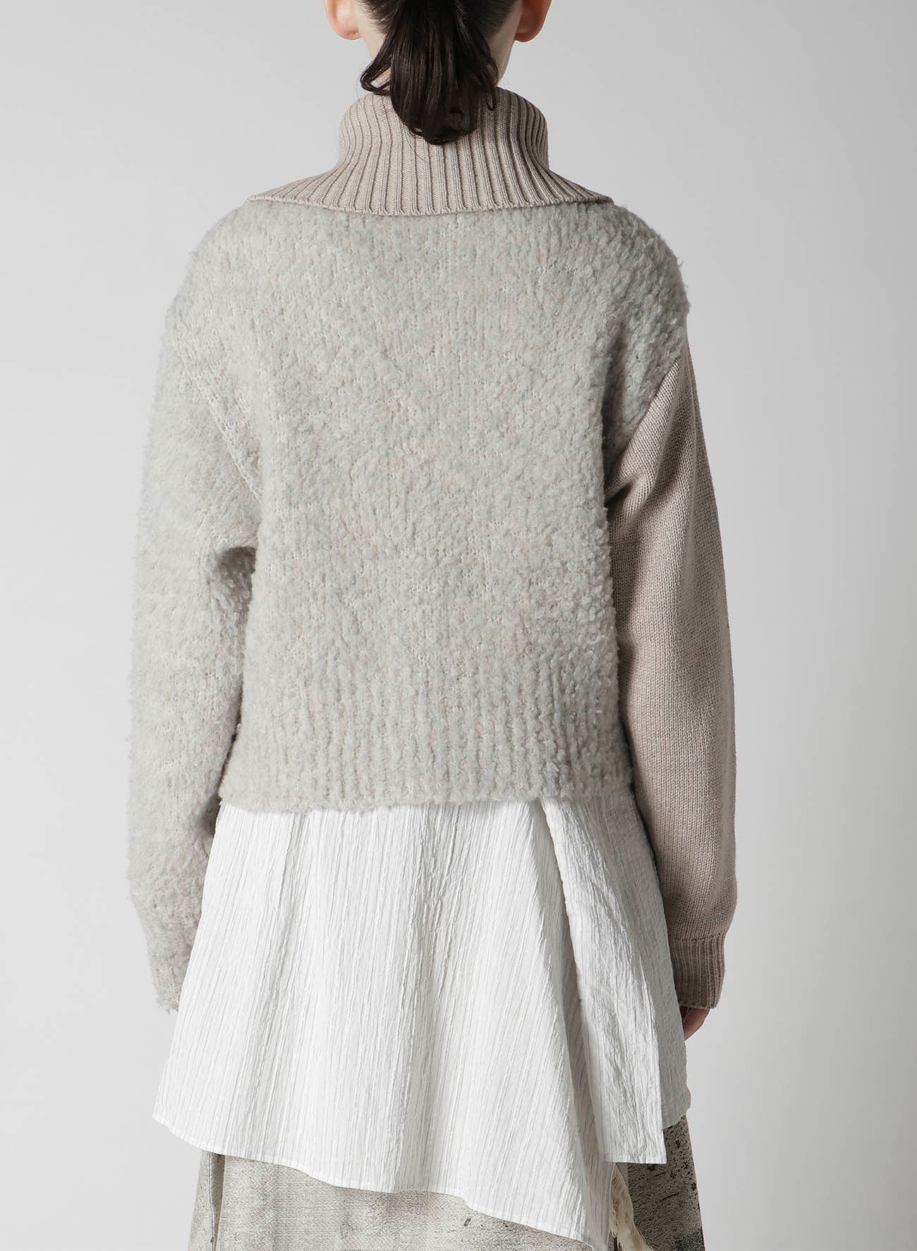 TOGGLE BUTTON ASYMMETRIC CARDIGAN